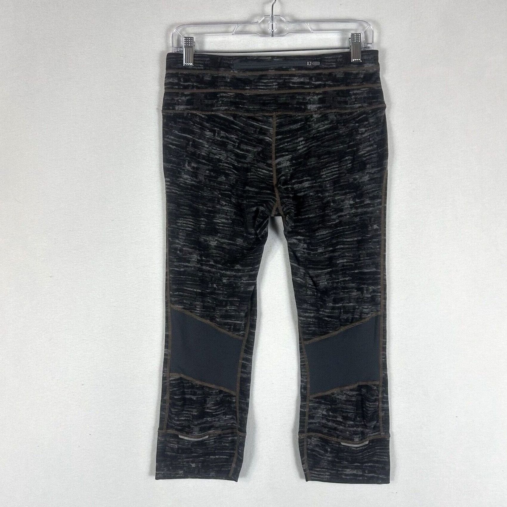 Athleta Athleta Capri Leggings Womens Medium Gray Striped Drawstring Activewear Size 32" / US 10 / IT 46 - 6 Thumbnail