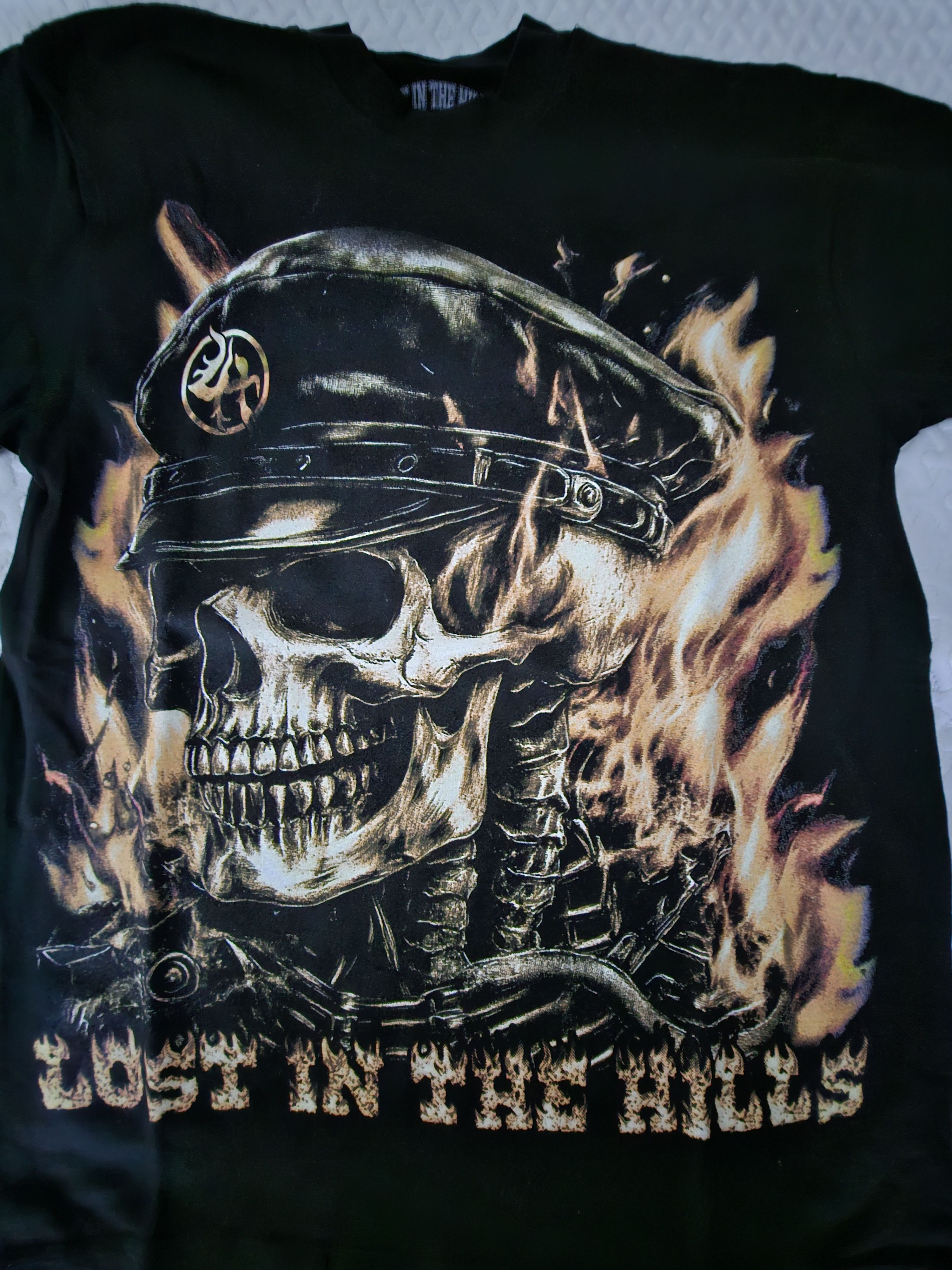 Lost hills Lost Hills flames short sleeve t-shirt Size US S / EU 44-46 / 1 - 3 Thumbnail