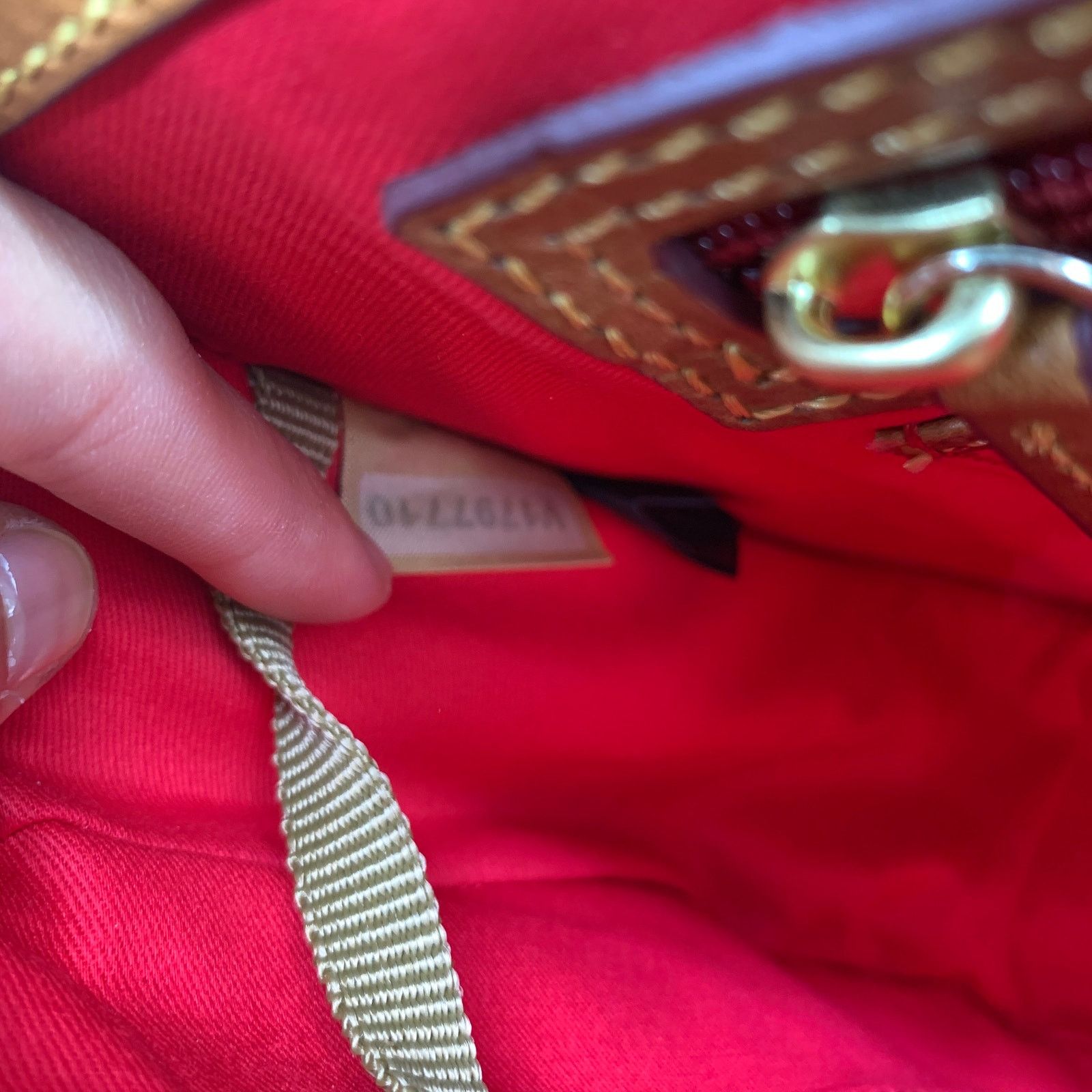 Dooney & Bourke Dooney & Bourke Women Handbags Florentine Leather Size ONE SIZE - 18 Thumbnail