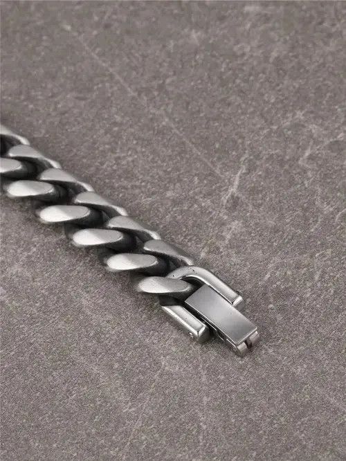 Jewelry × Vintage Retro Vintage Stainless Steel Bracelet Cuban Link Minimal Size ONE SIZE - 3 Thumbnail