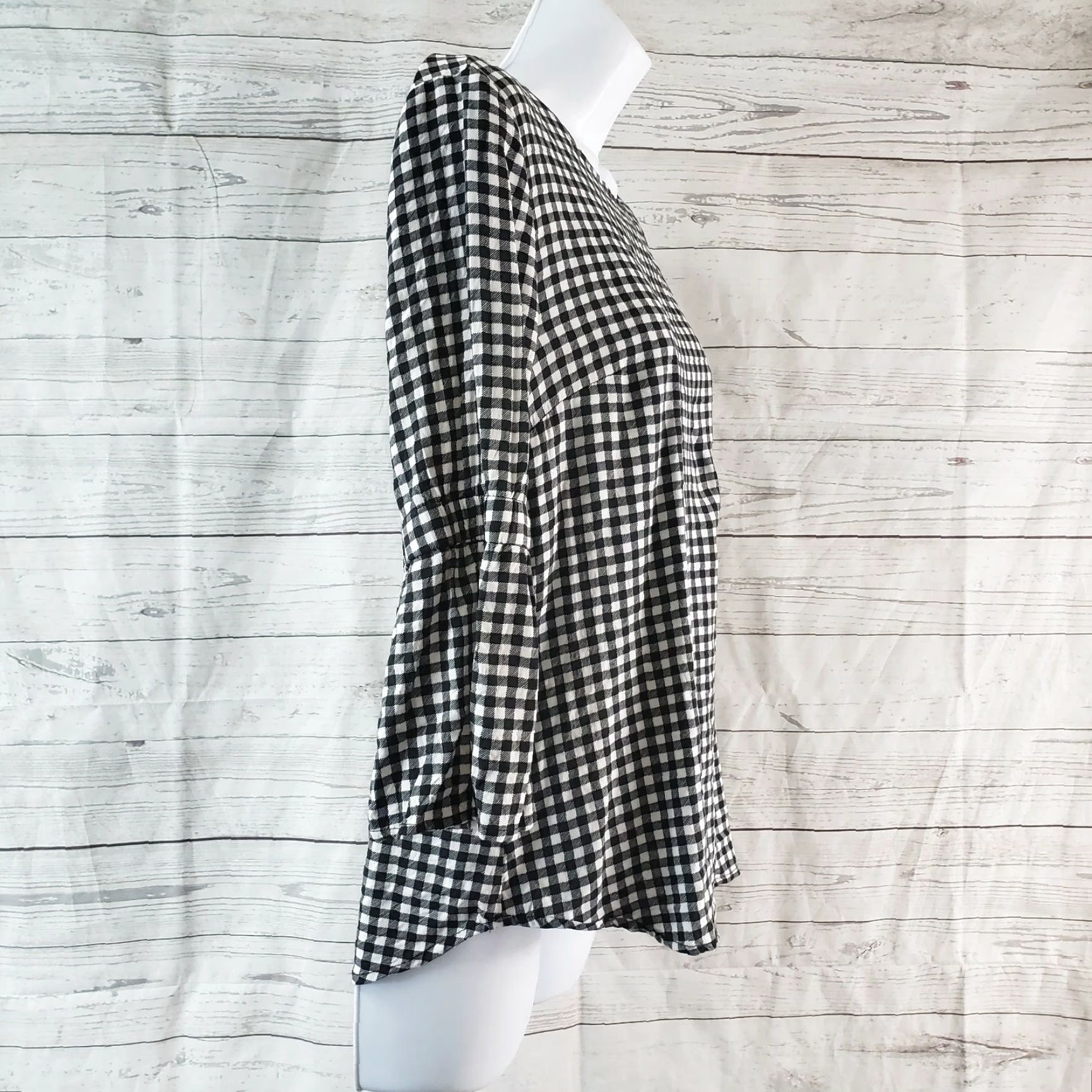 Vintage Maurices Womens Blouse Shirt 3/4 Sleeve Black White Gingham Rayon Medium Adults Womens Size M / US 6-8 / IT 42-44 - 3 Thumbnail