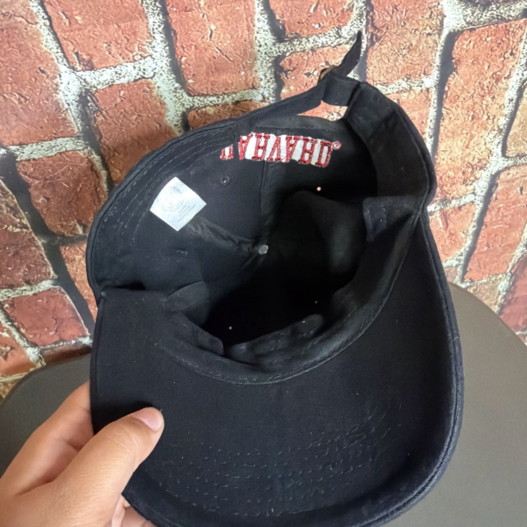Vintage VINTAGE Harvard Veritas Crest Snapback Hat Cap Adjustable Black Embroidered Unisex Adults One Size Baseball Cap Cotton Canvas College Retro School Size ONE SIZE - 3 Thumbnail