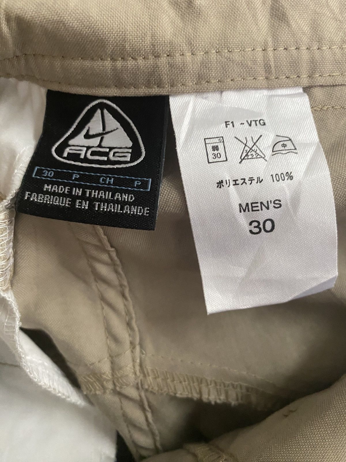 Nike ACG × Vintage Nike ACG Vintage Cargo Detachable Pant size 30 Size US 30 / EU 46 - 8 Thumbnail