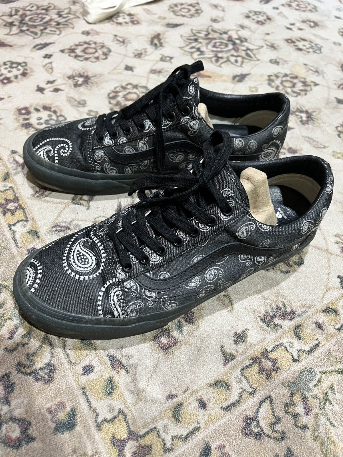 Vans Case Study X Vans Vault Jacquard Paisley Old Skool RARE Size US 11 / EU 44 - 1 Thumbnail