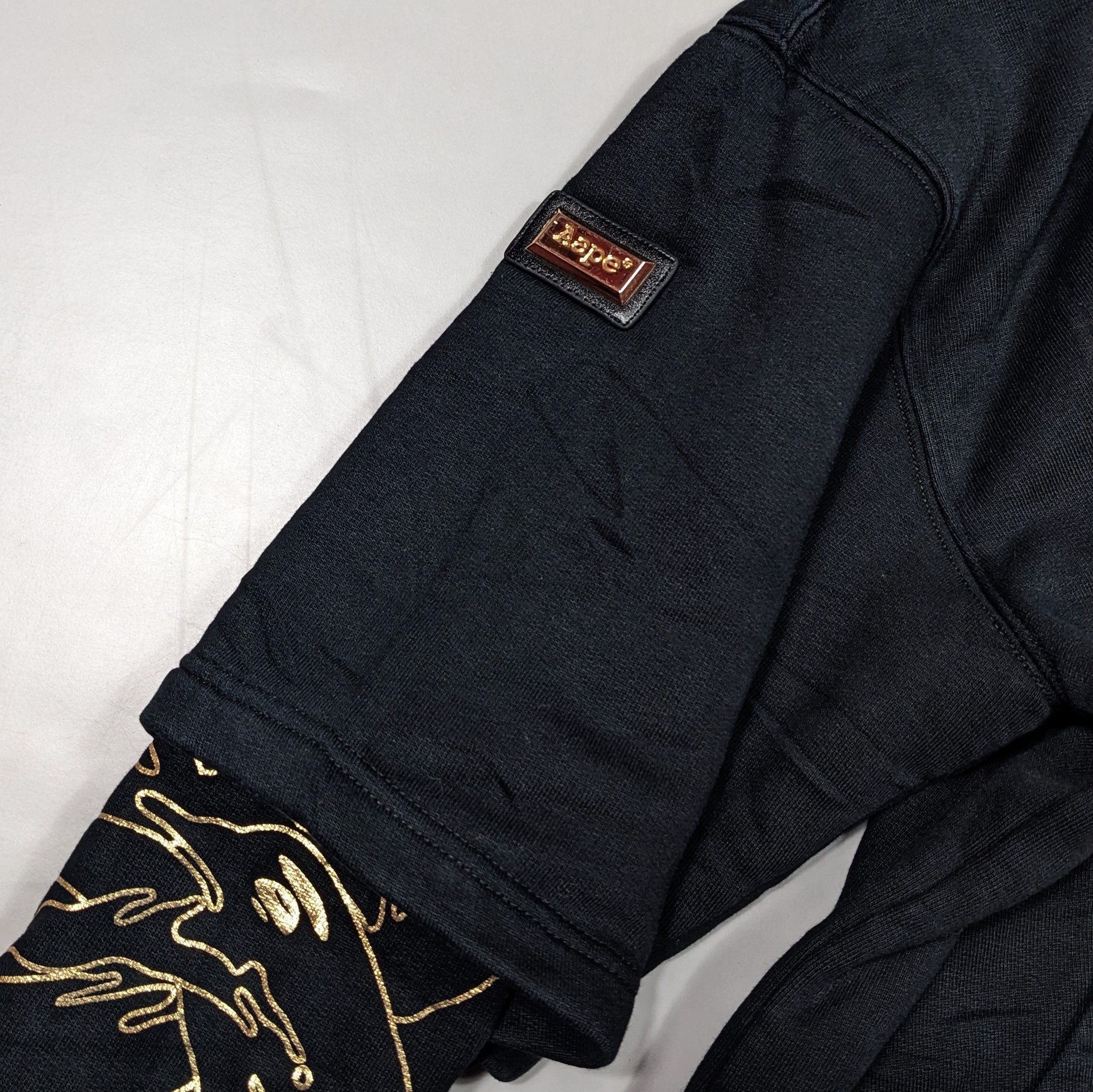 Aape × Bape Apes and Planet Earth Layered Hoodie Size US M / EU 48-50 / 2 - 6 Thumbnail