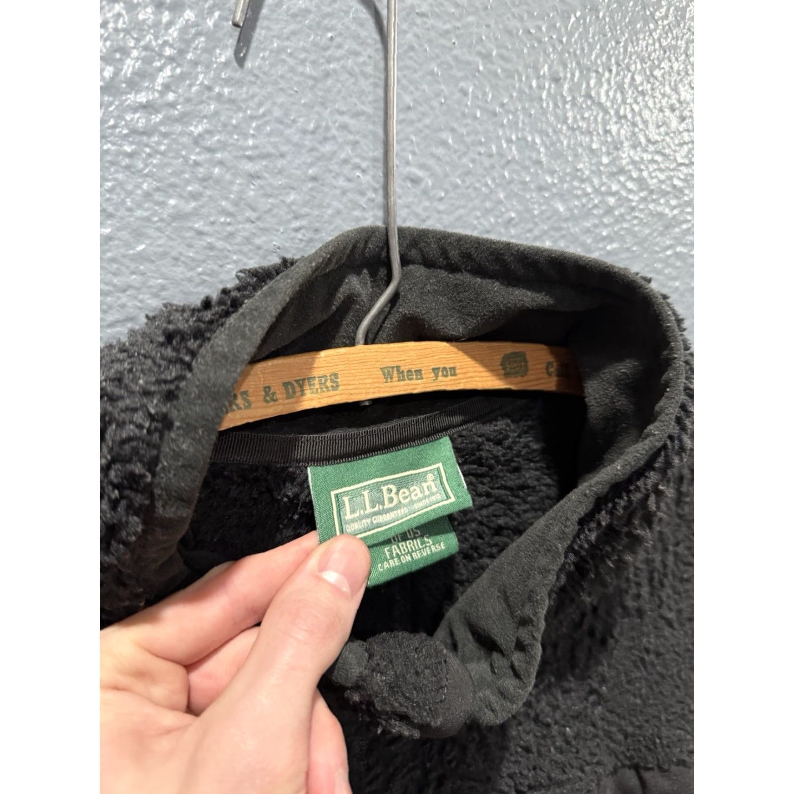 Vintage VINTAGE LL Bean Black Deep Pile Men’s Fleece Zip Sweatshirt Large L Shirt Hoodie? Size US L / EU 52-54 / 3 - 2 Thumbnail