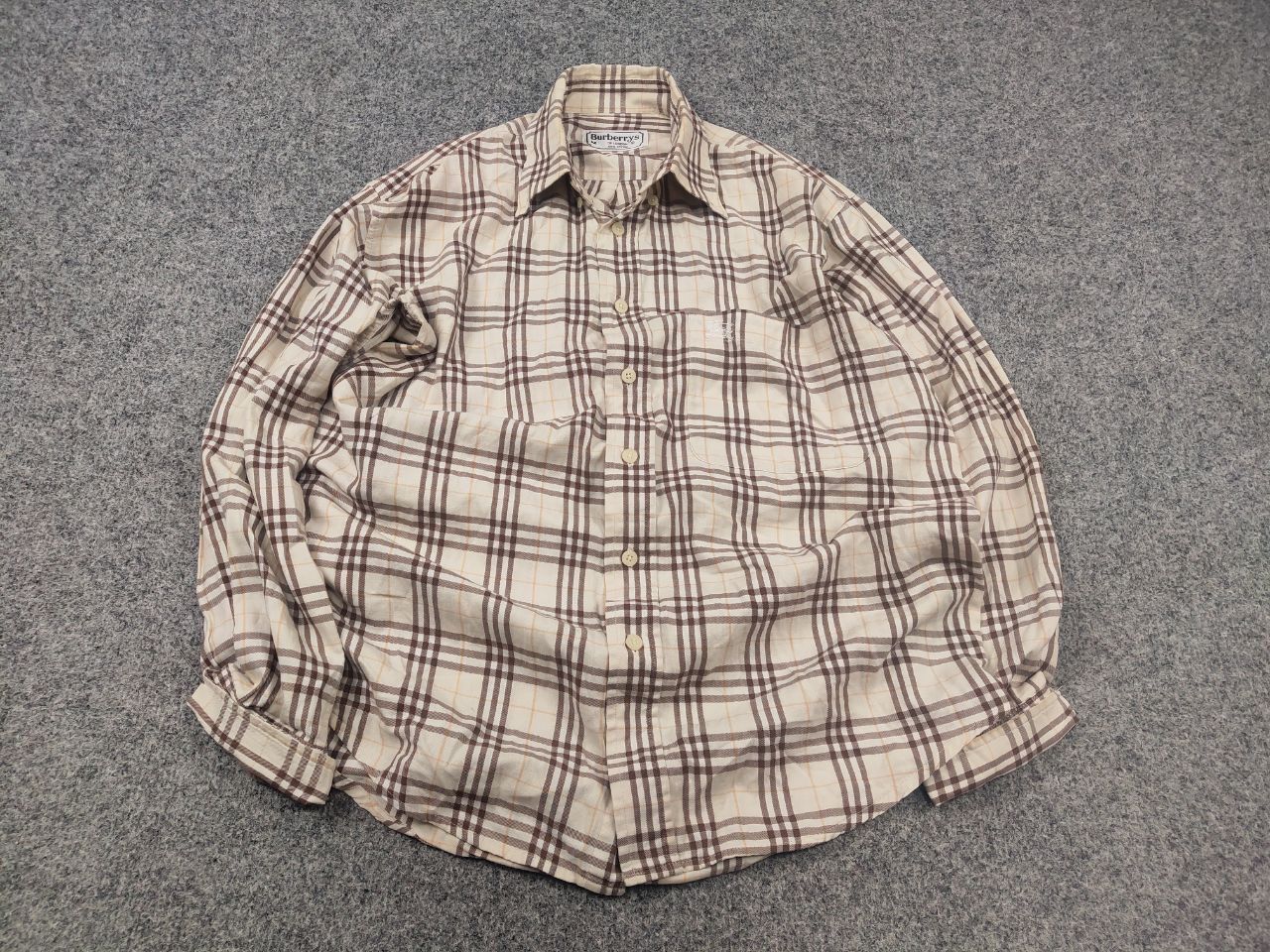 Burberry Burberrys Vintage 90's Nova Check Button long sleeve shirt Size US M / EU 48-50 / 2 - 2 Thumbnail