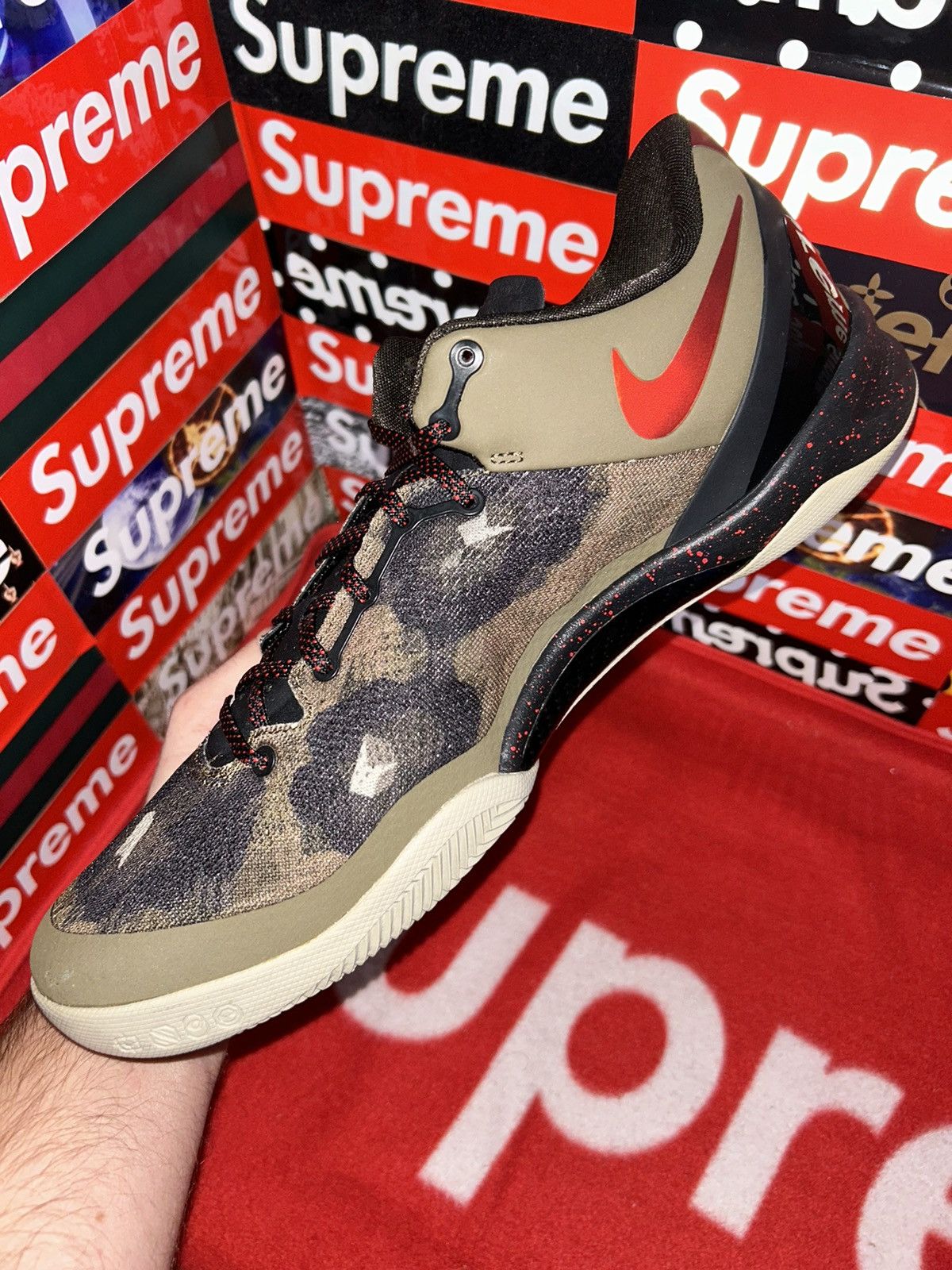 Nike Nike Kobe 8 'Python' 555035-300 size 13 with box Size US 13 / EU 46 - 9 Thumbnail
