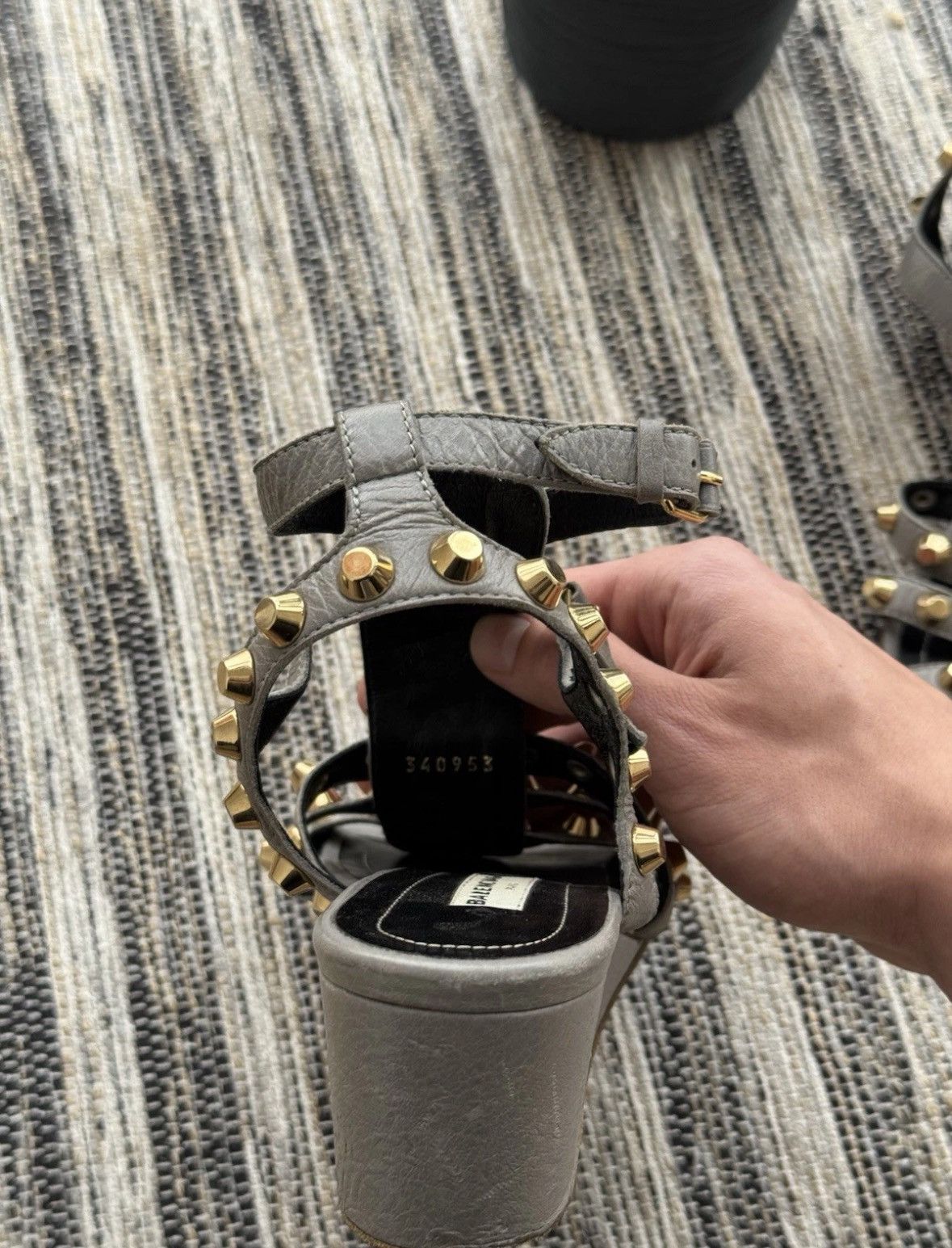 Balenciaga Balenciaga Gris Pyrite Studded Sandals Lambskin Womans 39 Size US 9 / IT 39 - 15 Thumbnail