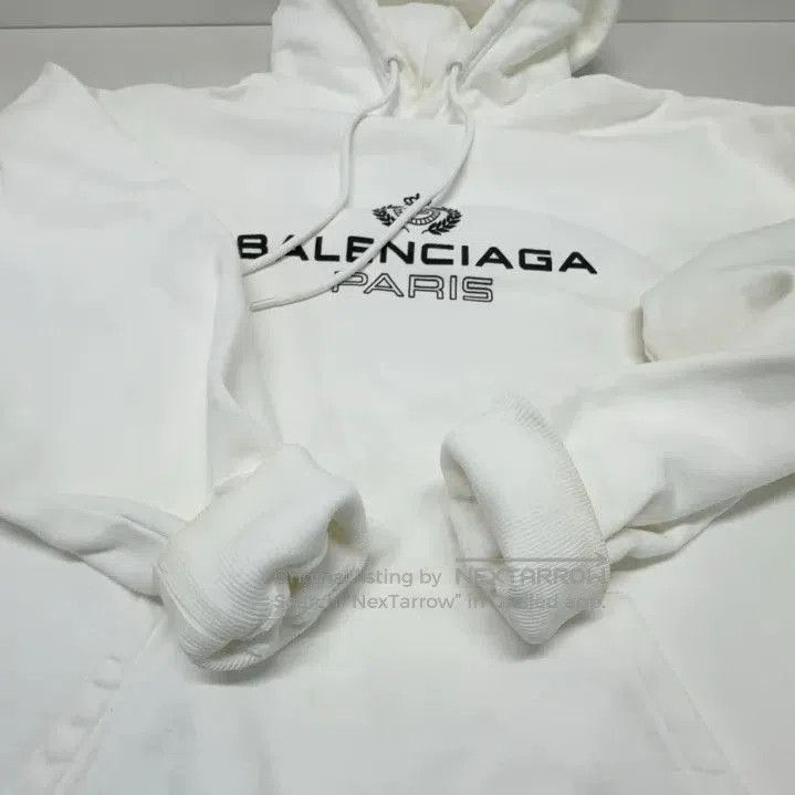 Balenciaga Balenciaga White Logo Print Hoodie for Men. Size US XS / EU 42 / 0 - 7 Thumbnail