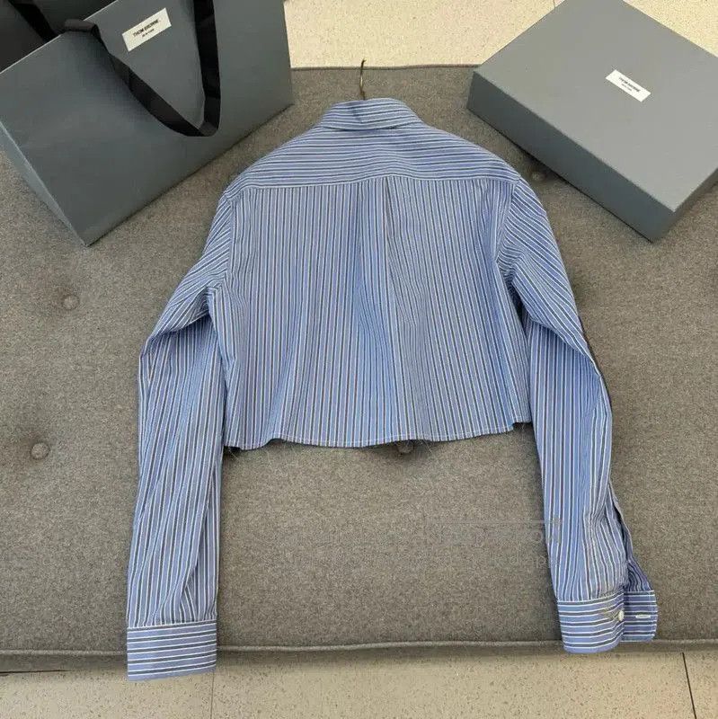 Miu Miu Miu Miu Blue Cropped Long Sleeve Shirt . Size M / US 6-8 / IT 42-44 - 3 Thumbnail