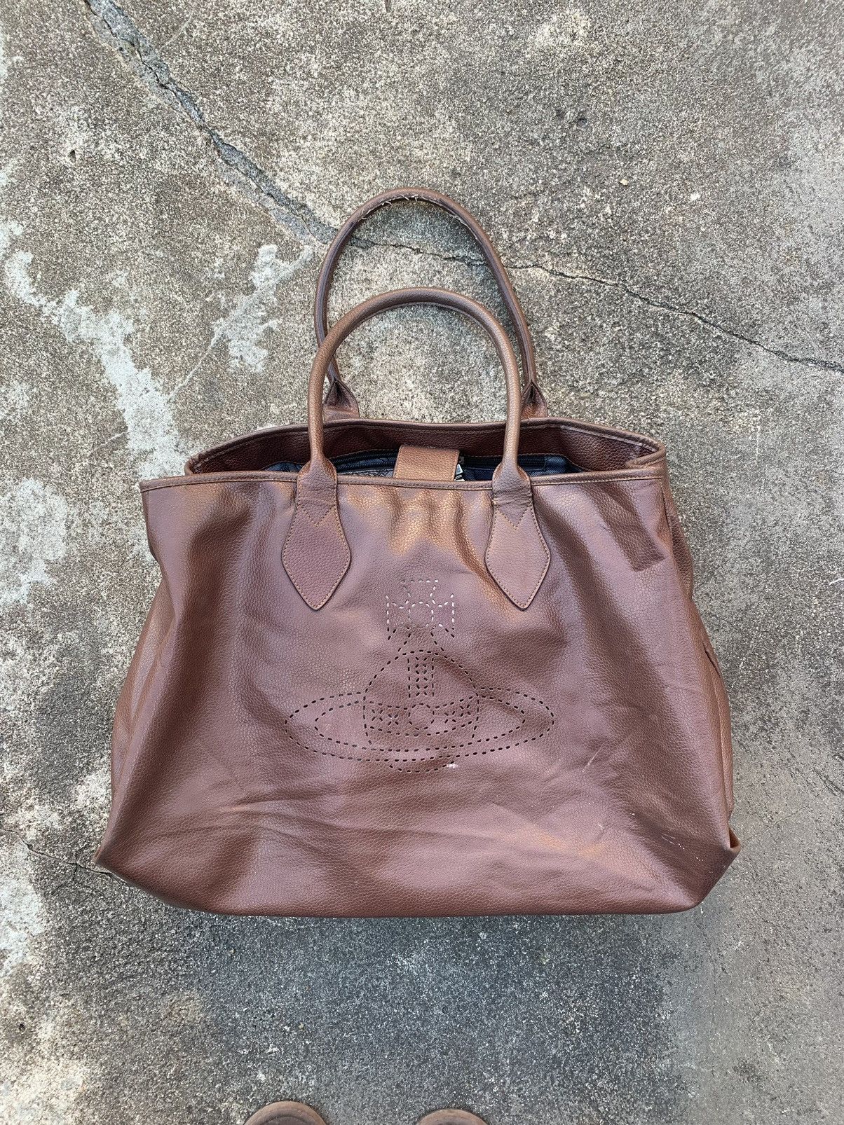 Vivienne Westwood Vivienne Westwood Brown Hobo Shoulder Bag Signature Size 30 - 1 Thumbnail