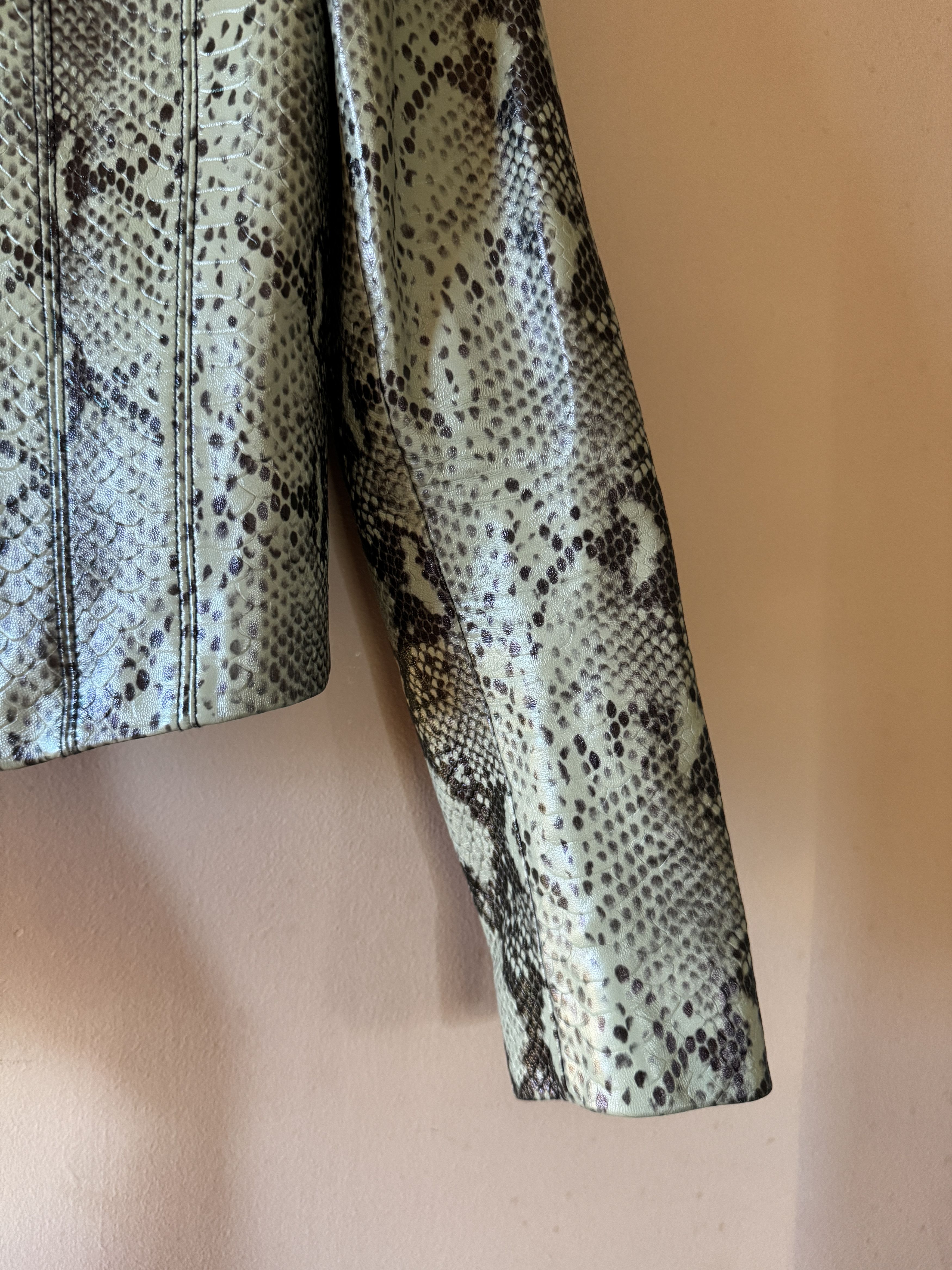 Alice + Olivia Snake Print Leather Jacket Size XS / US 0-2 / IT 36-38 - 4 Thumbnail