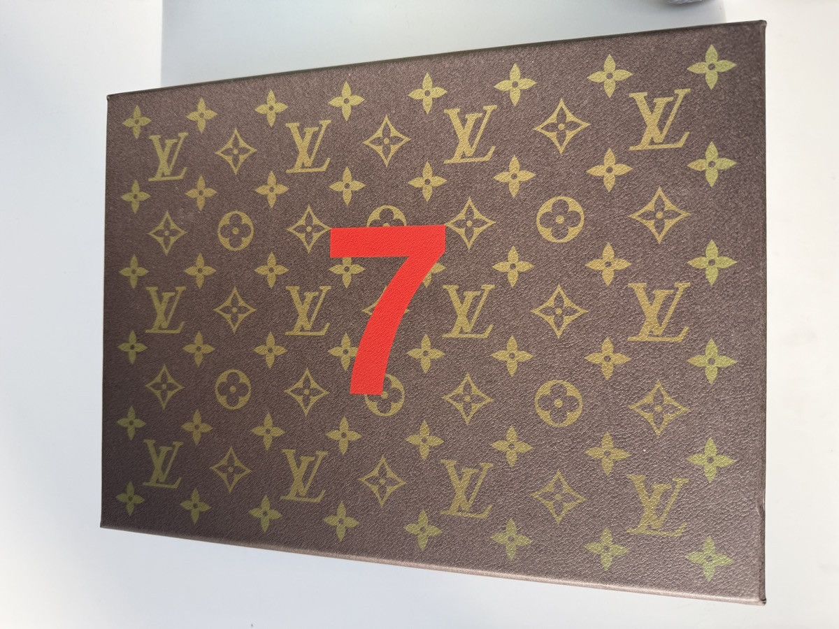 Louis Vuitton Louis Vuitton Virgil Abloh Puzzle Game Monogram 529 Pieces Size ONE SIZE - 1 Thumbnail