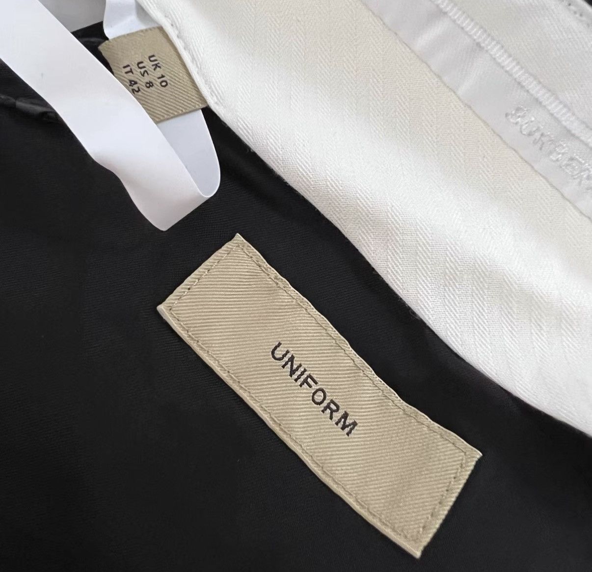 Burberry Burberry Black Casual Dress Pants J41 Size 27" / US 4 / IT 40 - 3 Thumbnail