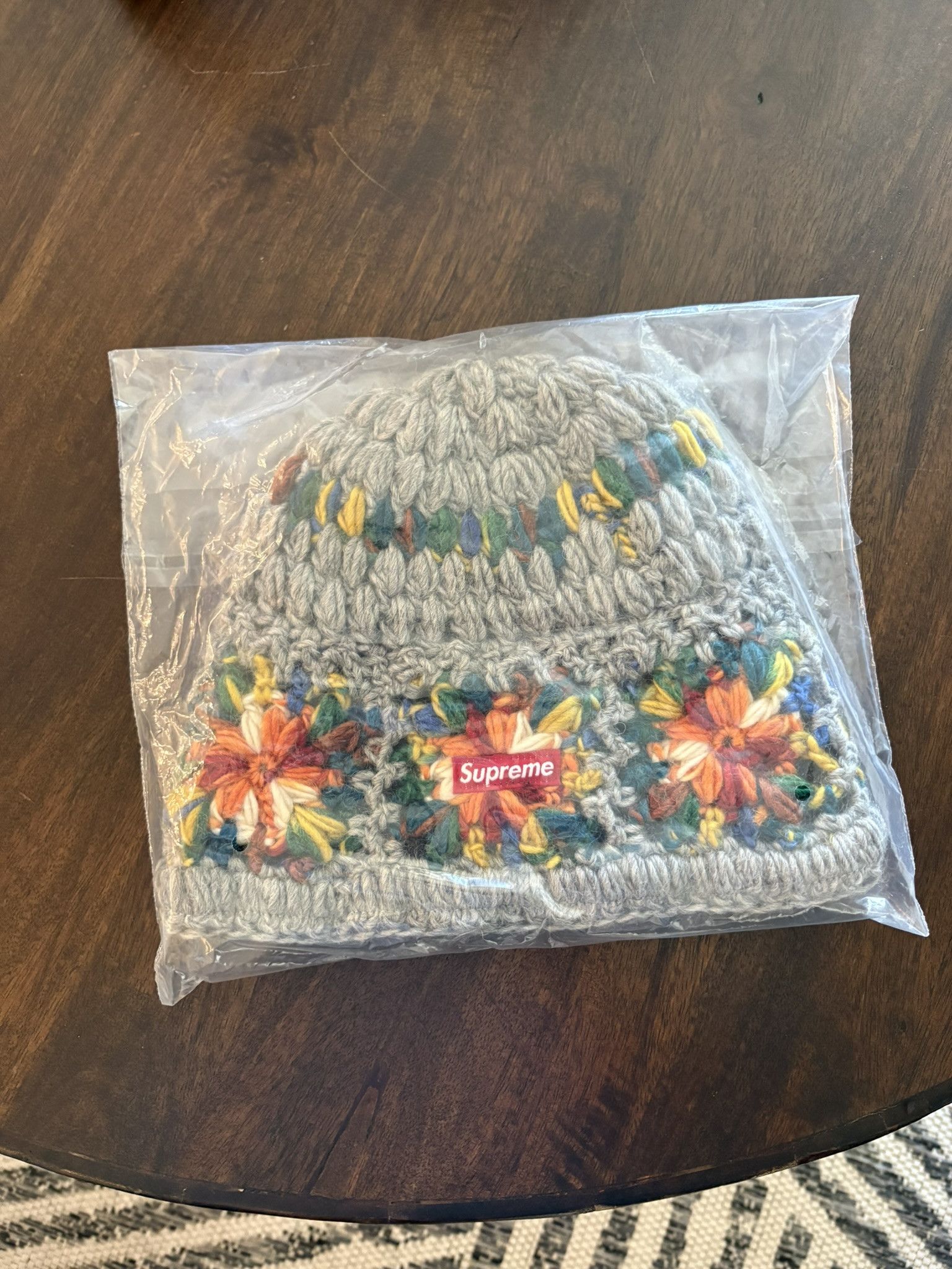 Supreme Supreme Crochet Beanie (Heather Grey) | Grailed