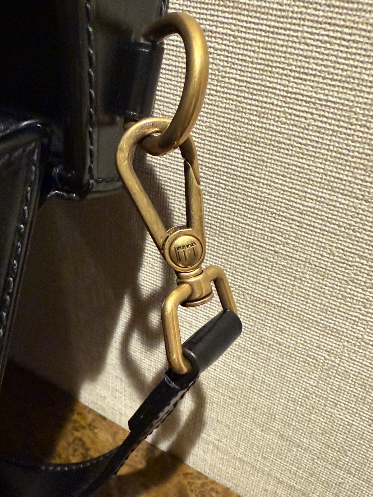 Alfred Dunhill Dunhill Black Leather Gold Lock Crossbody Bag Size ONE SIZE - 11 Thumbnail