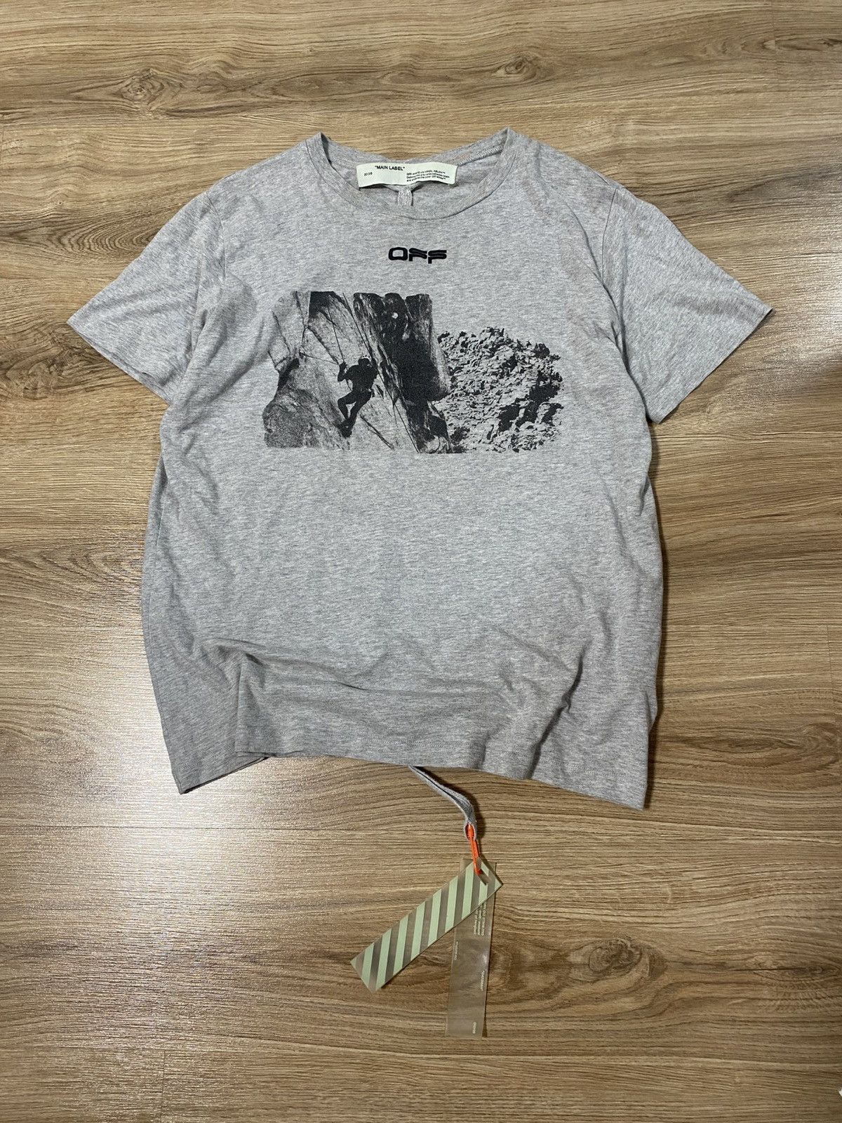 Off-White 🍀Free Shipping☘️ Off White Landscape Climb T Shirt Grey Size US S / EU 44-46 / 1 - 1 Thumbnail