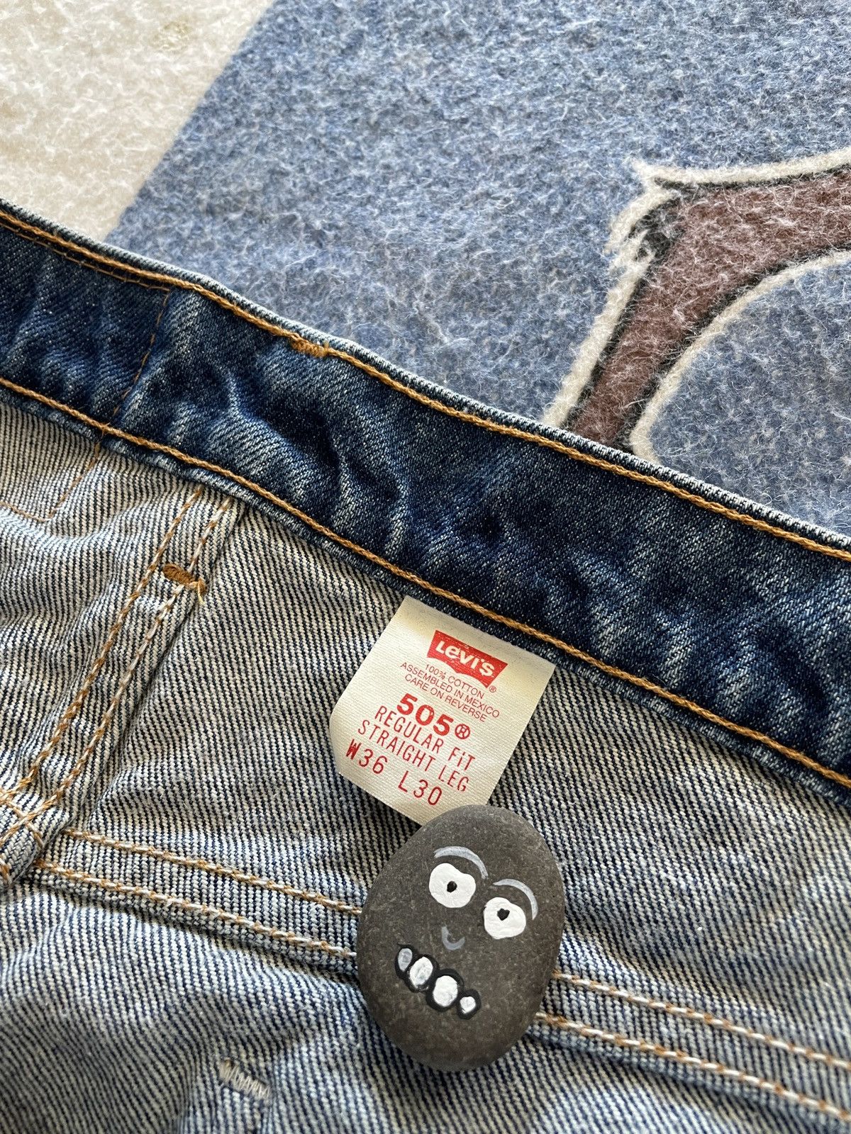 Levi's Vintage Levi’s 505 orange tab jeans Size US 36 / EU 52 - 4 Thumbnail