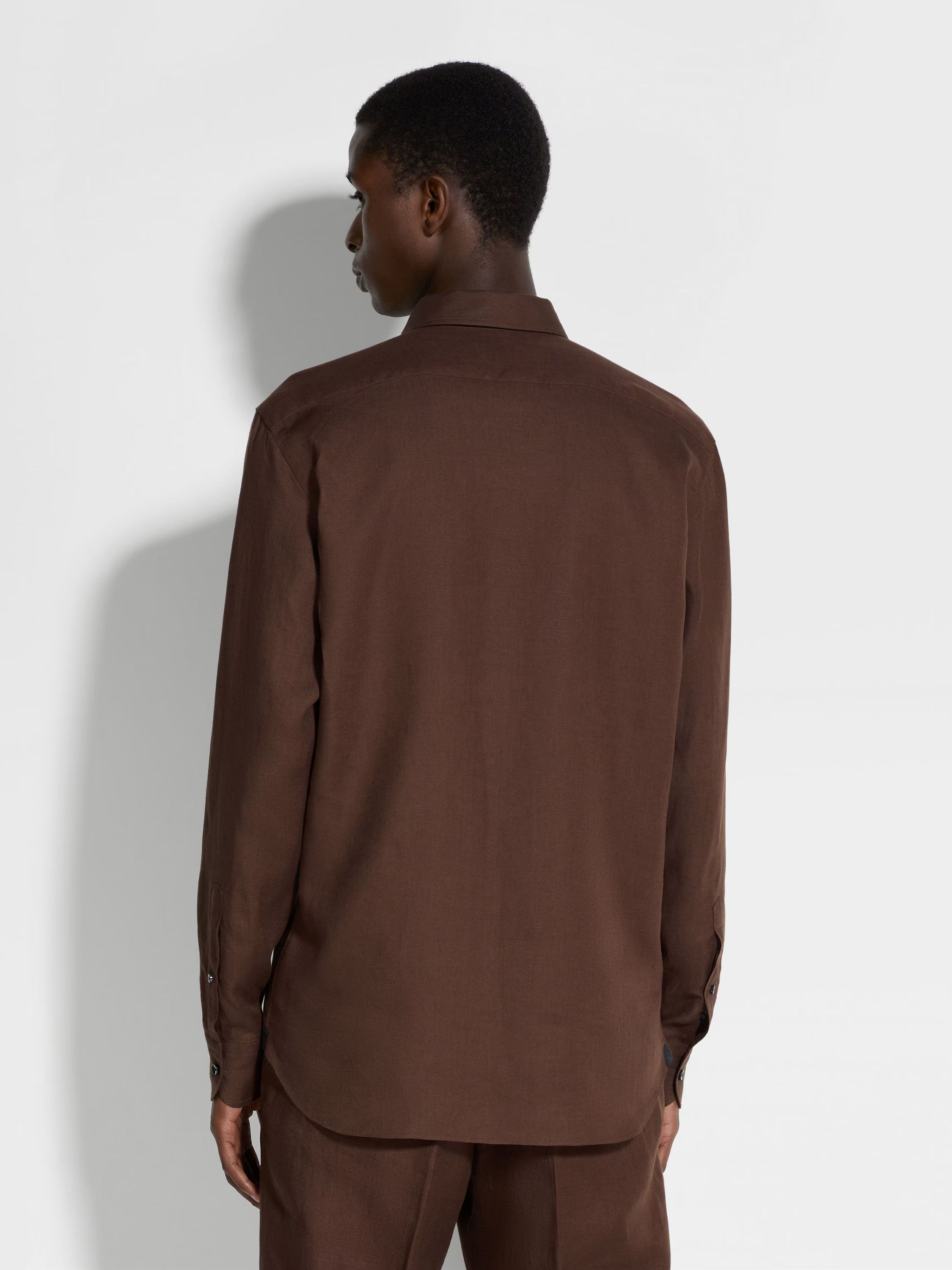 Ermenegildo Zegna o1s1rm0325 RUDX42A7 Shirt in Brown Size US M / EU 48-50 / 2 - 5 Thumbnail