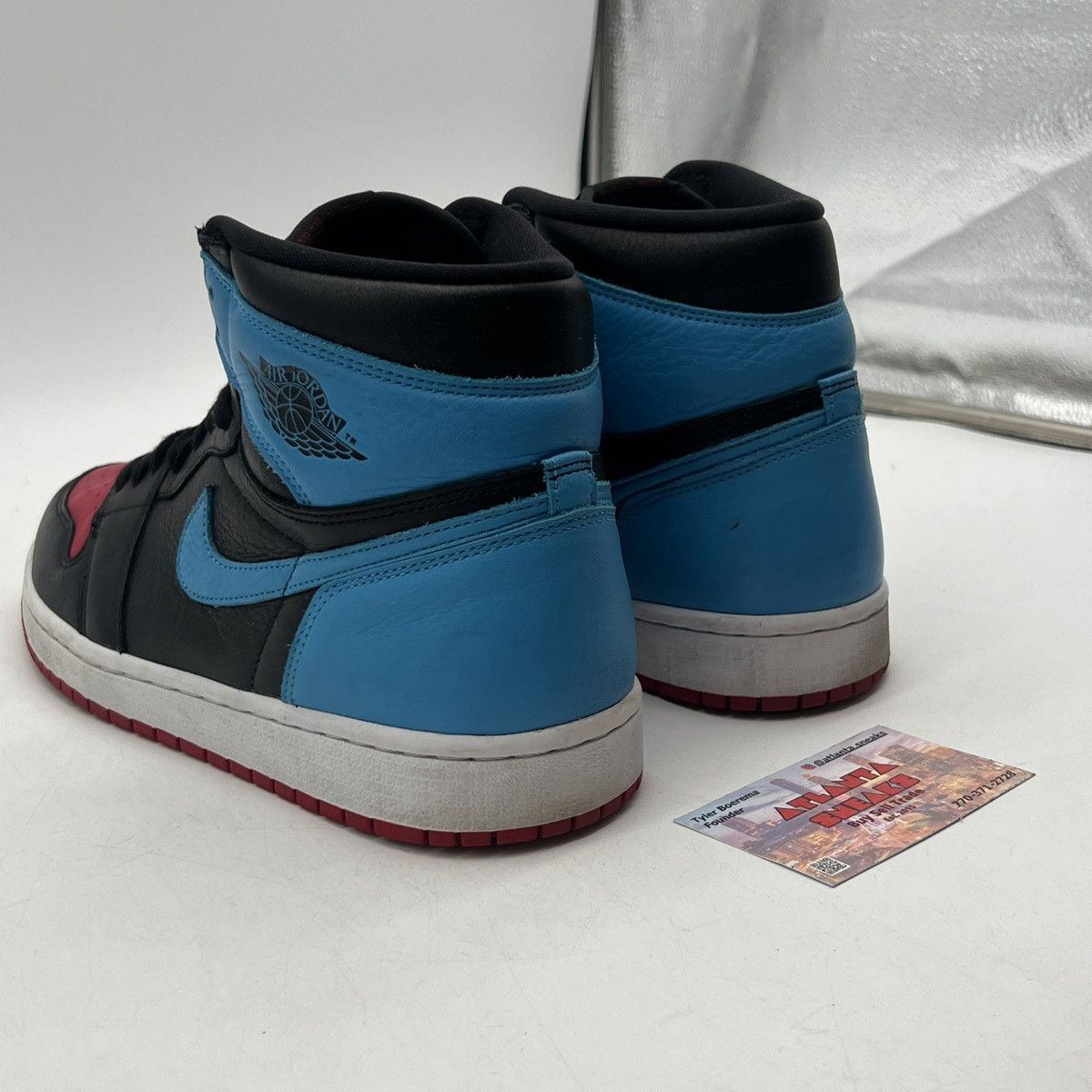 Nike Wmns air Jordan 1 high nc to chi Size US 11 / EU 44 - 4 Thumbnail
