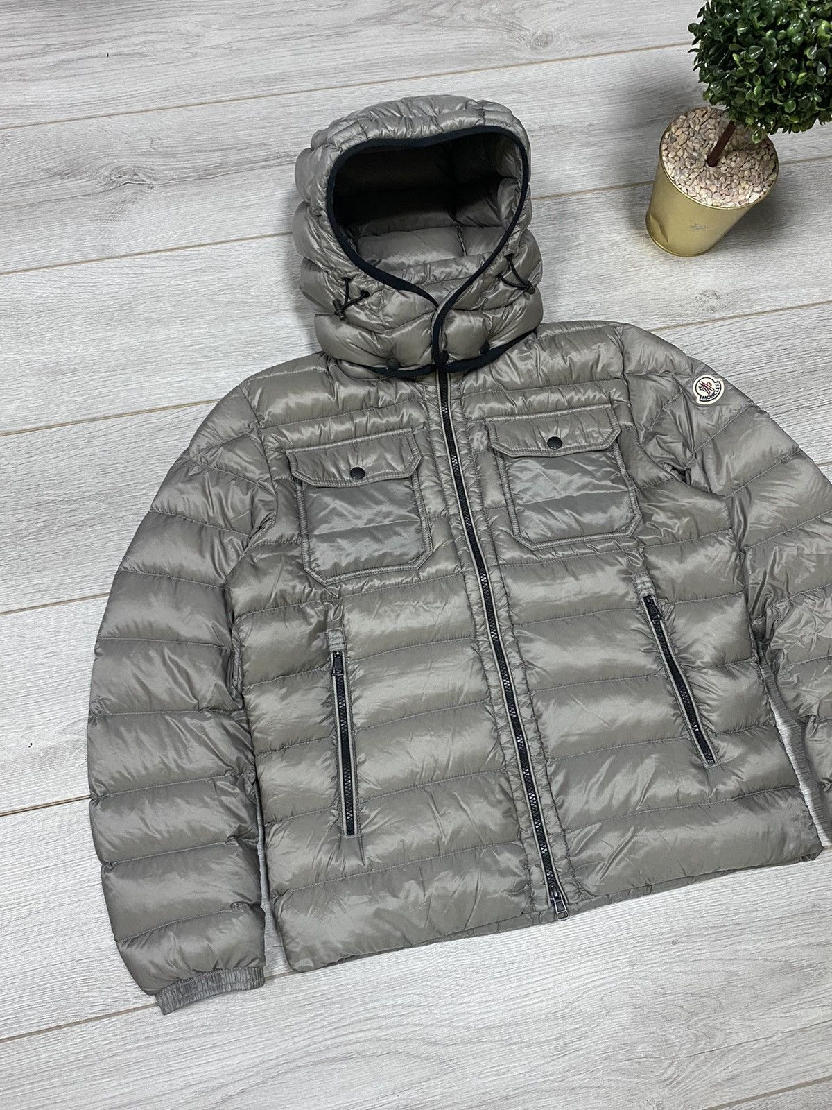 Moncler Moncler jacket Valence puffer size 2 Size US M / EU 48-50 / 2 - 6 Thumbnail