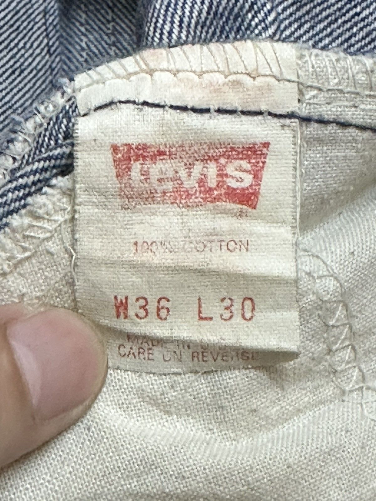 Levi's Vintage Levi's 505 Faded Wash With Loose Style Baggy Size US 35 - 10 Thumbnail