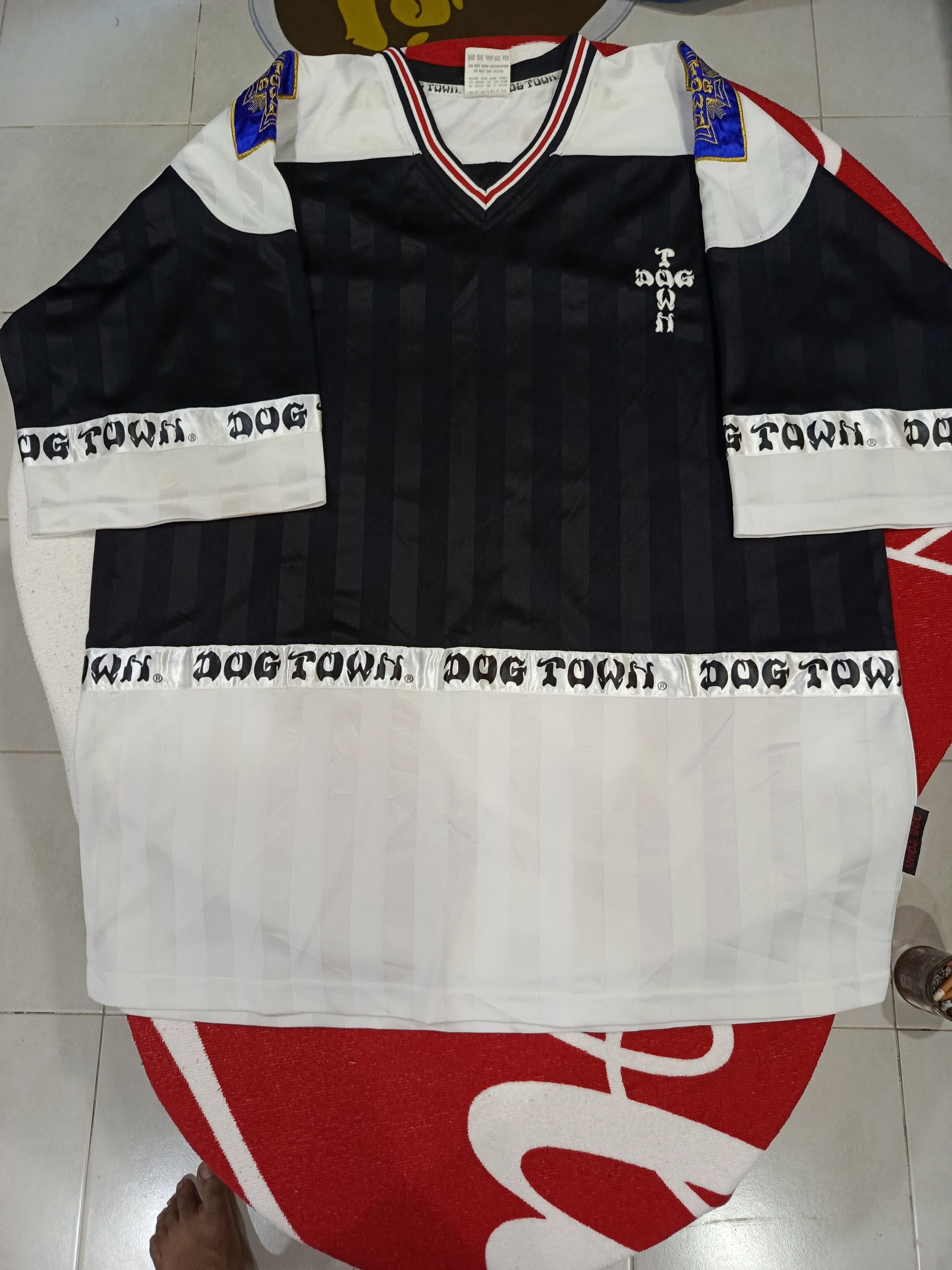 Dogtown Dogtown jersey Size US XL / EU 56 / 4 - 2 Thumbnail
