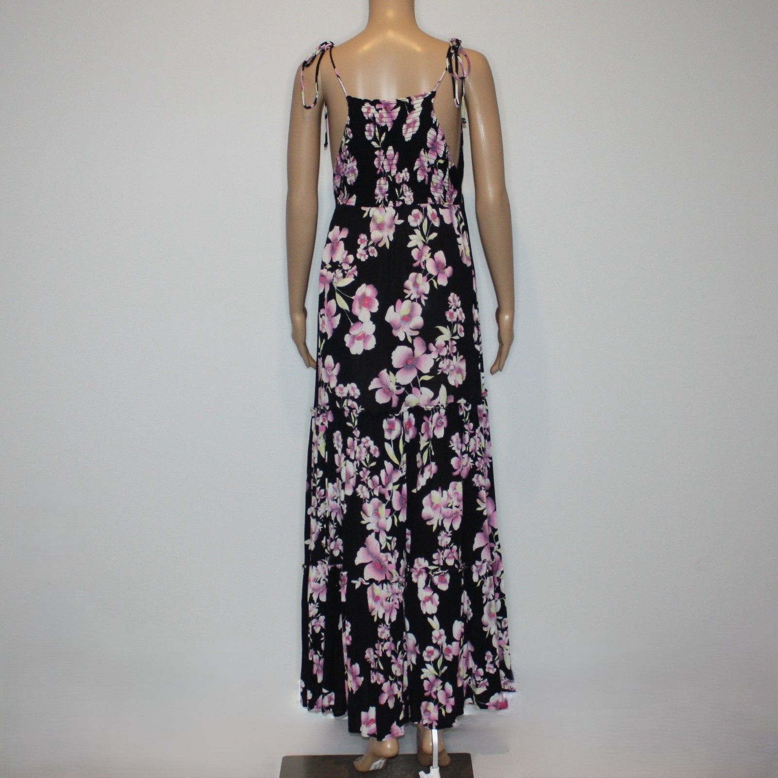 Free People Intimately Garden Party Maxi Dress in Onyx and size Medium Size M / US 6-8 / IT 42-44 - 6 Thumbnail