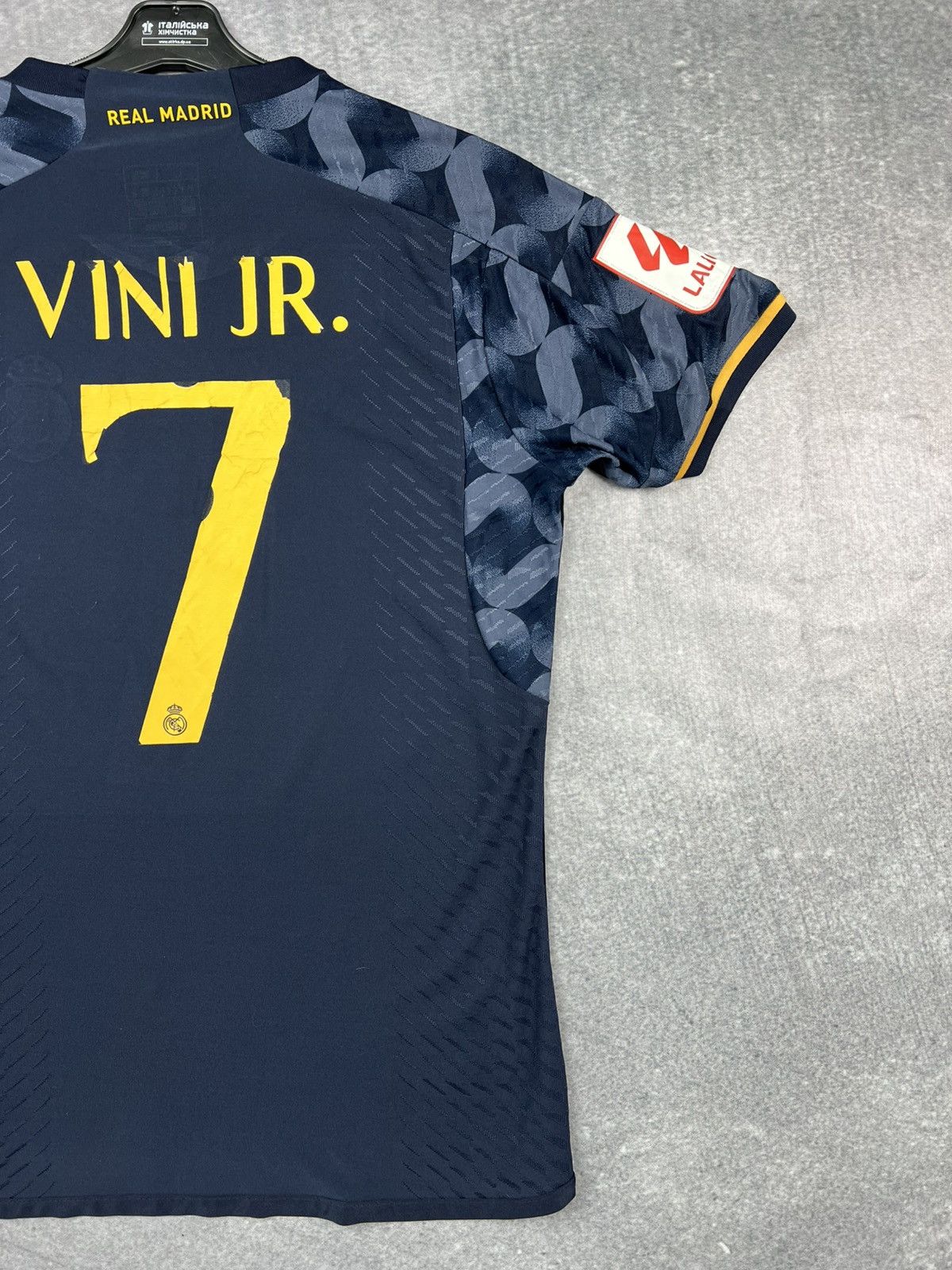 Other Adidas Real Madrid soccer jersey #7 vini jr. Size US L / EU 52-54 / 3 - 10 Thumbnail
