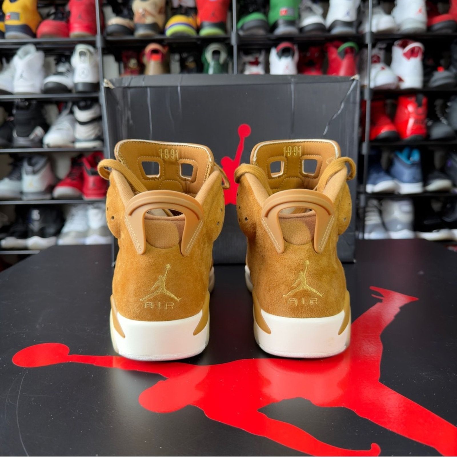 2017 Air Jordan 6 Retro ‘Wheat’ Size 8 Mens