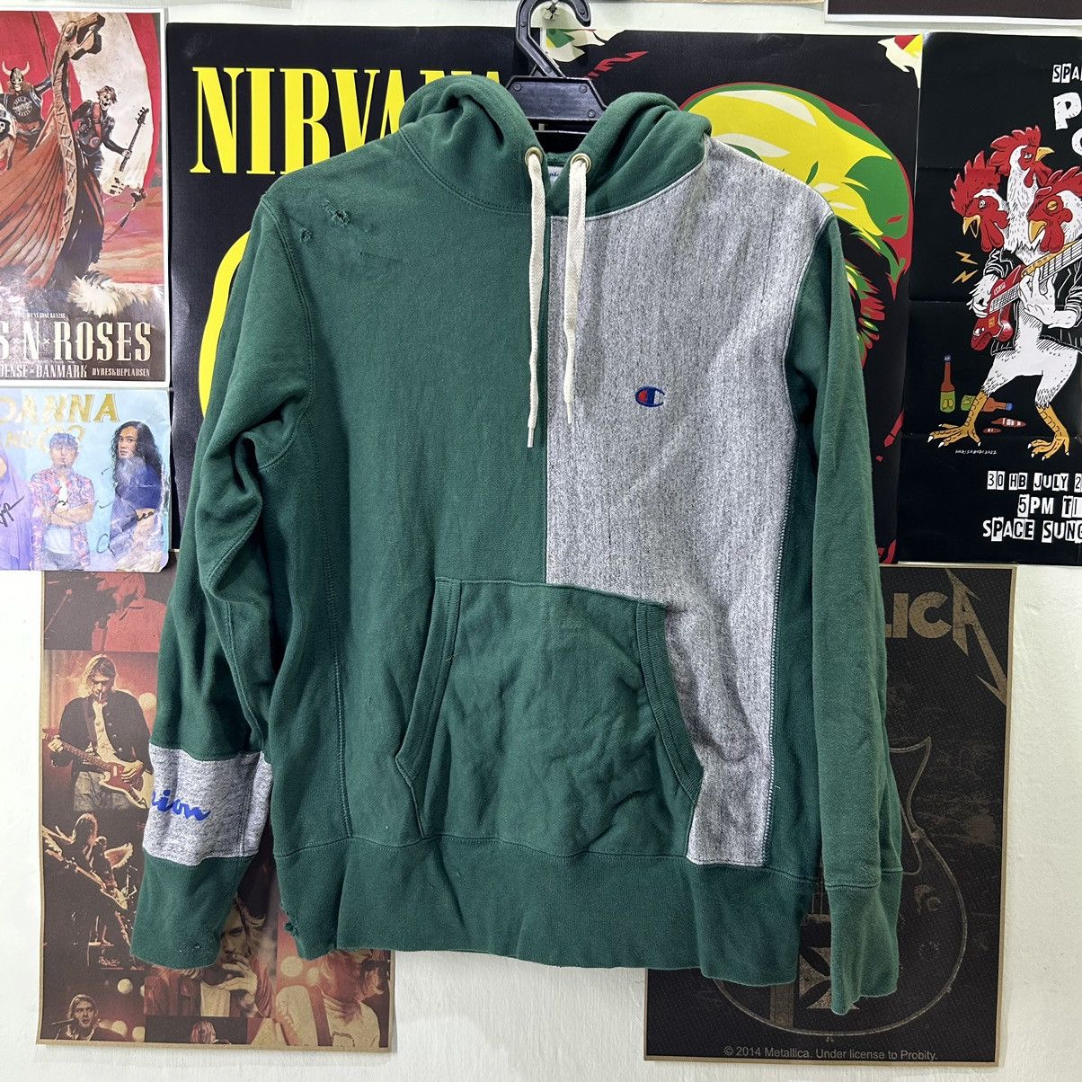 Champion Vintage Champion Two Colour Green/Grey Distressed Hoodie Size US M / EU 48-50 / 2 - 1 Thumbnail