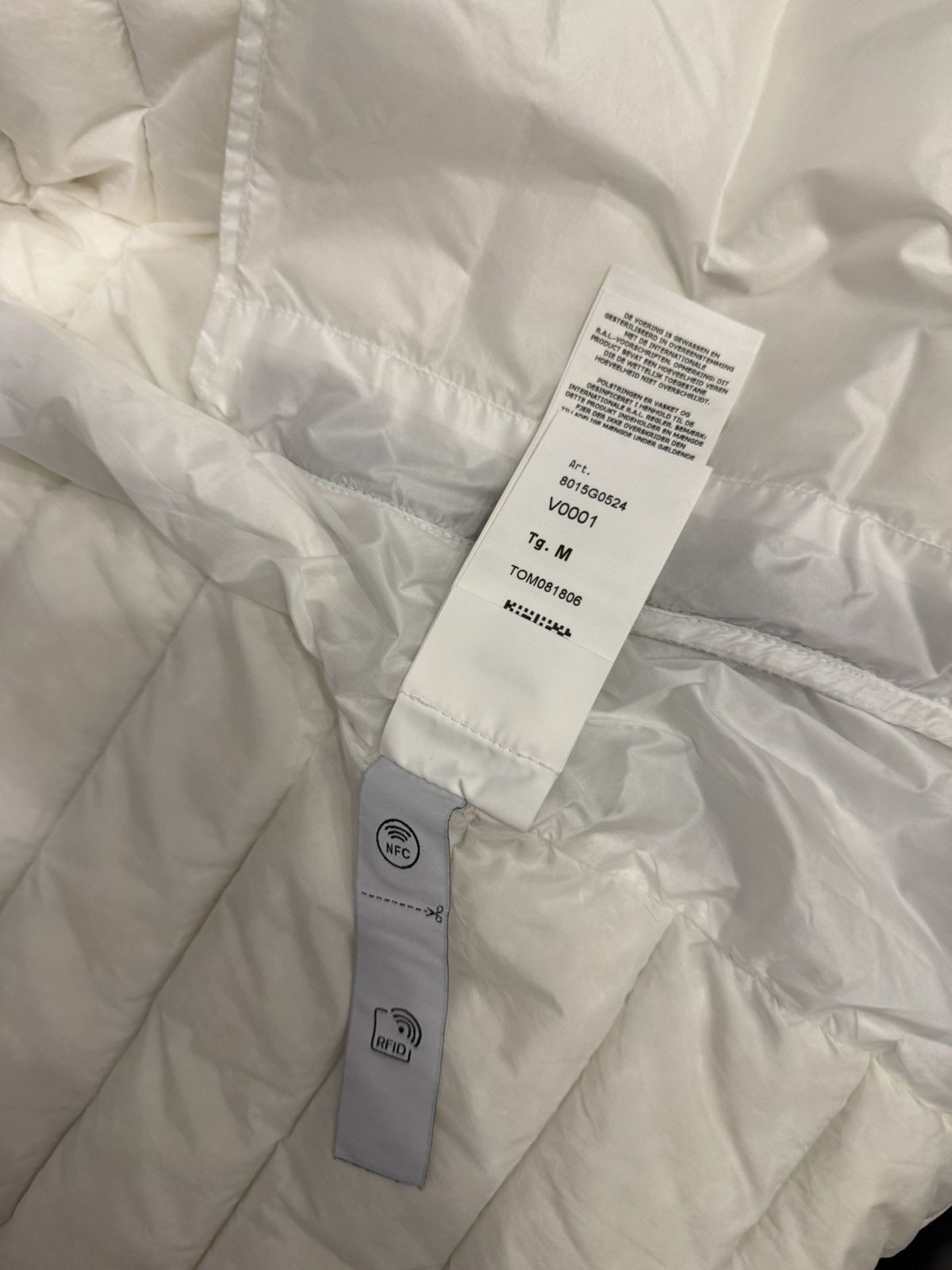 Stone Island Stone Island patch program white vest Size US M / EU 48-50 / 2 - 11 Thumbnail