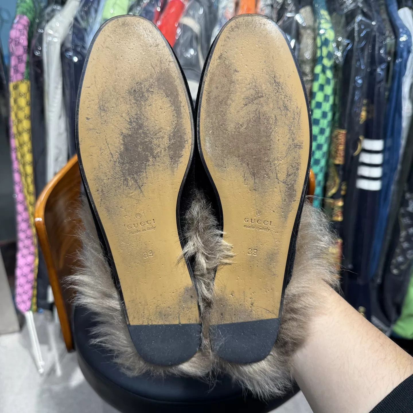 Gucci Gucci Black Velvet Gold HB Fur Slippers 39 99New Size US 8.5 / IT 38.5 - 9 Thumbnail