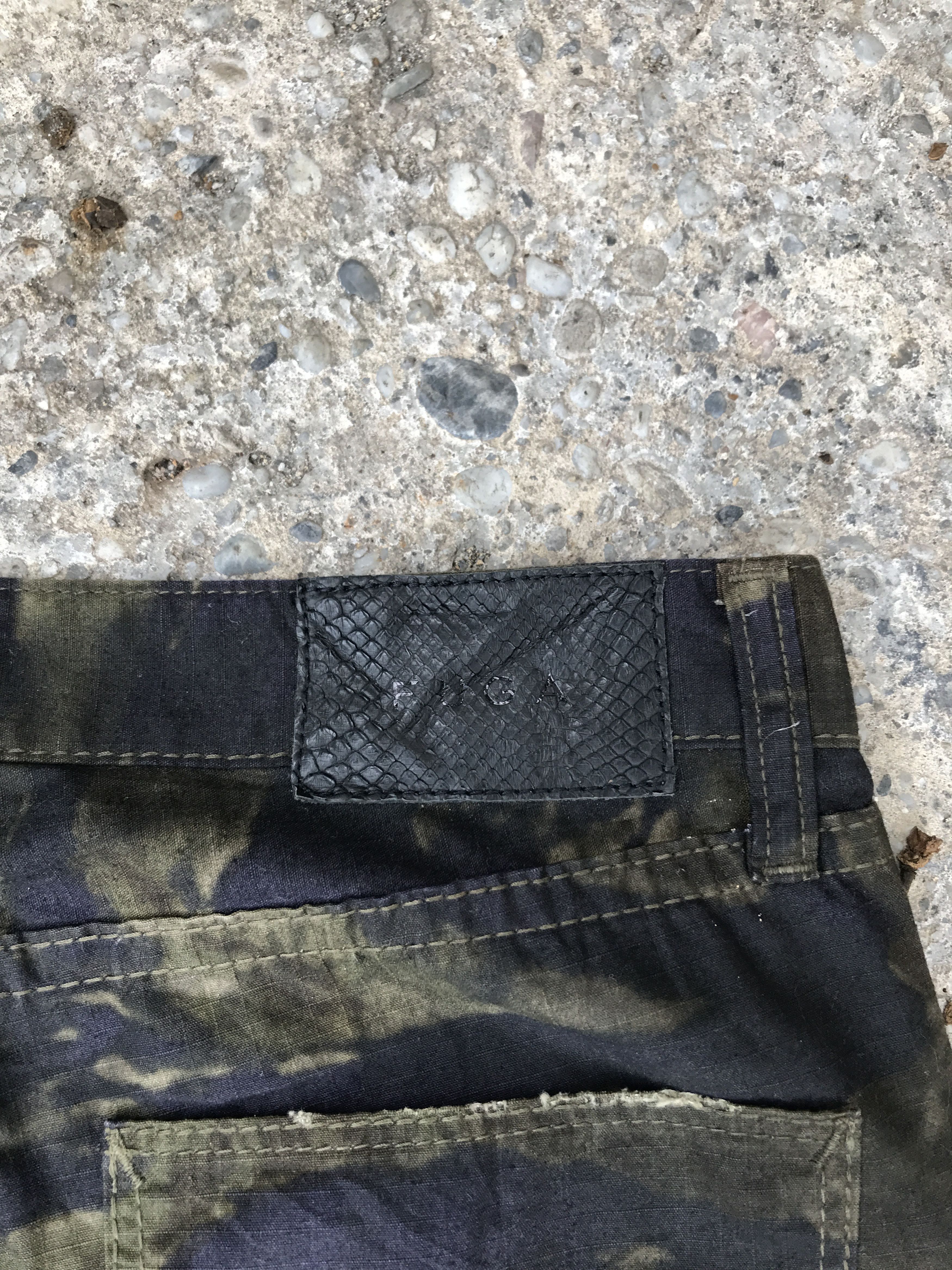 GOSTAR DE FUGA Fuga camo pant Size US 30 / EU 46 - 11 Thumbnail