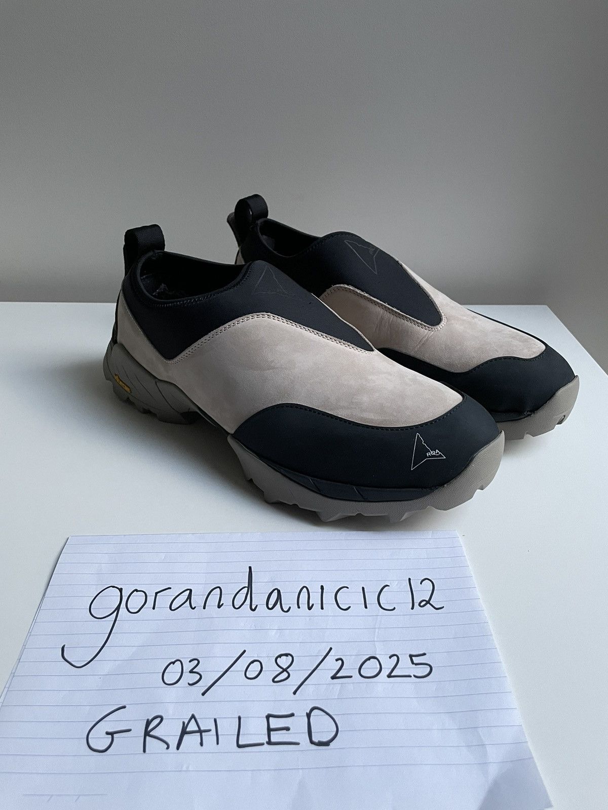ROA ROA slip on beige black shoe Size US 9 / EU 42 - 1 Thumbnail