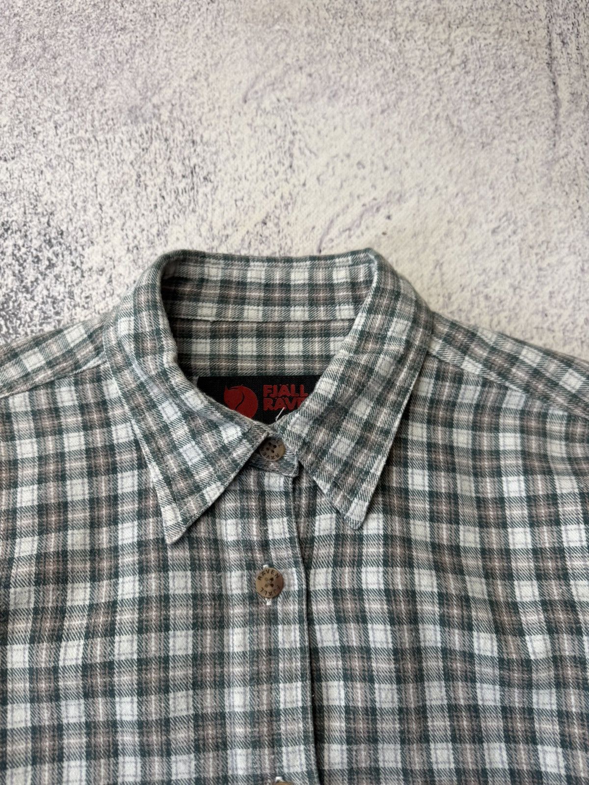 Fjallraven Vintage Fjallraven Ladies Flannel Checkered Shirt USA Size M / US 6-8 / IT 42-44 - 8 Thumbnail