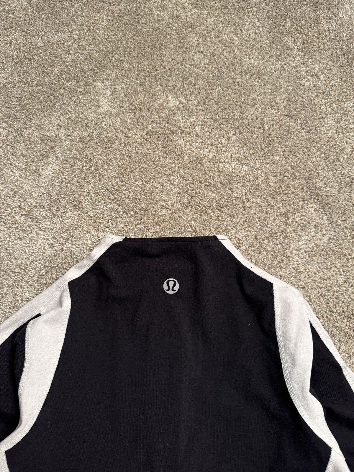 Lululemon BLACK & WHITE LULULEMON TRACK JACKET Size M / US 6-8 / IT 42-44 - 2 Thumbnail