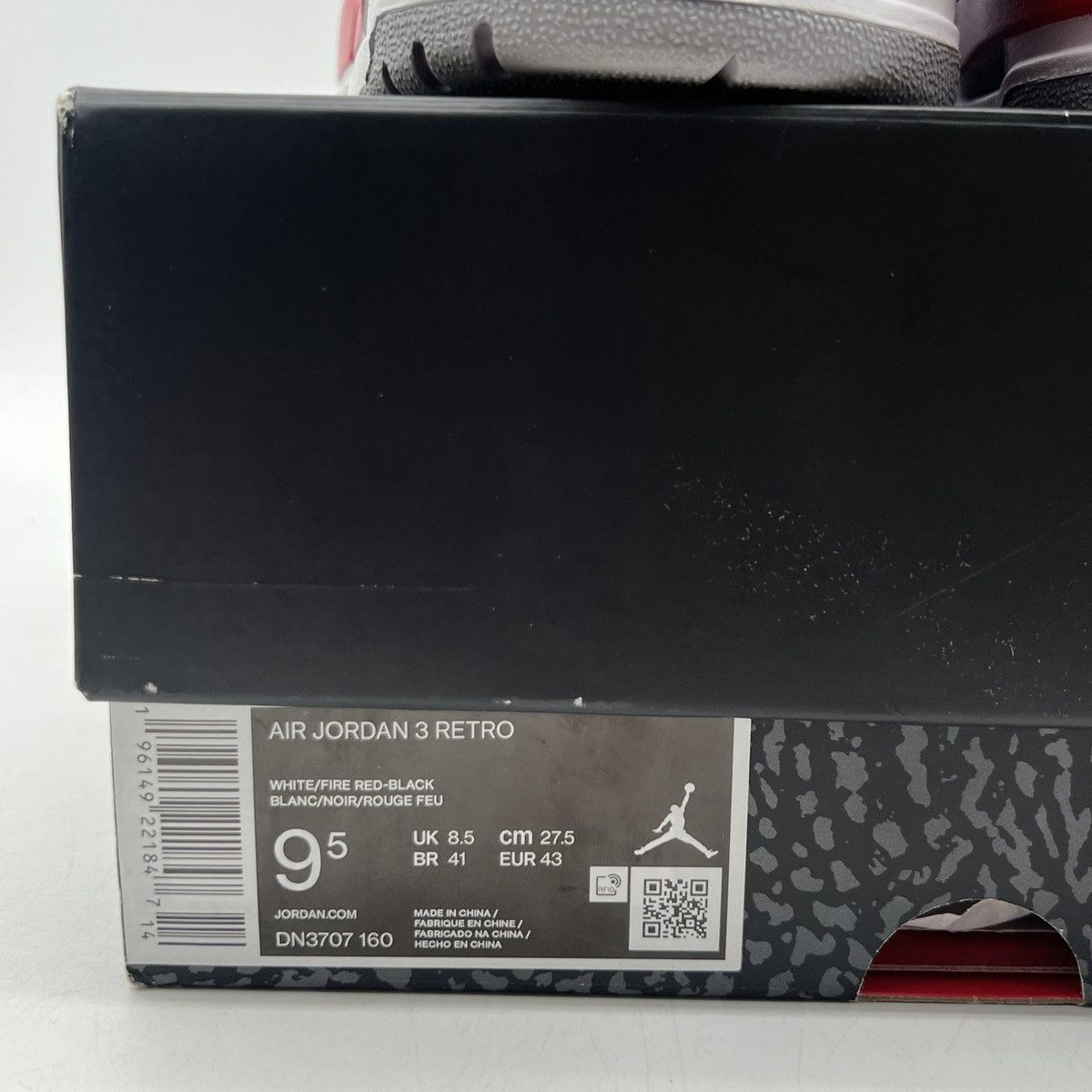 Jordan Brand Air Jordan 3 fire red Size US 9.5 / EU 42-43 - 6 Thumbnail