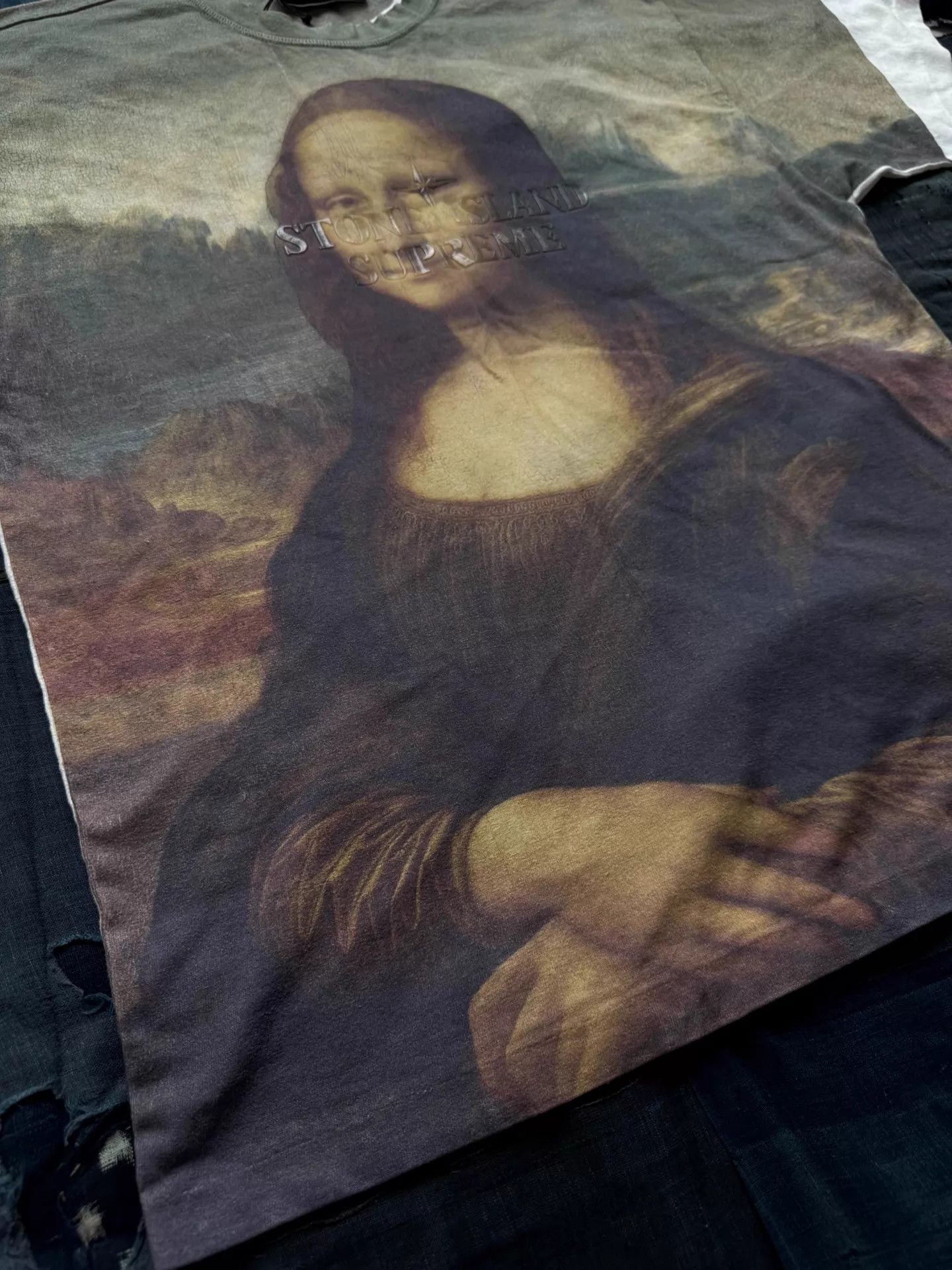 Supreme Supreme x Stone Island Mona Lisa SS Tee S Size US S / EU 44-46 / 1 - 5 Thumbnail