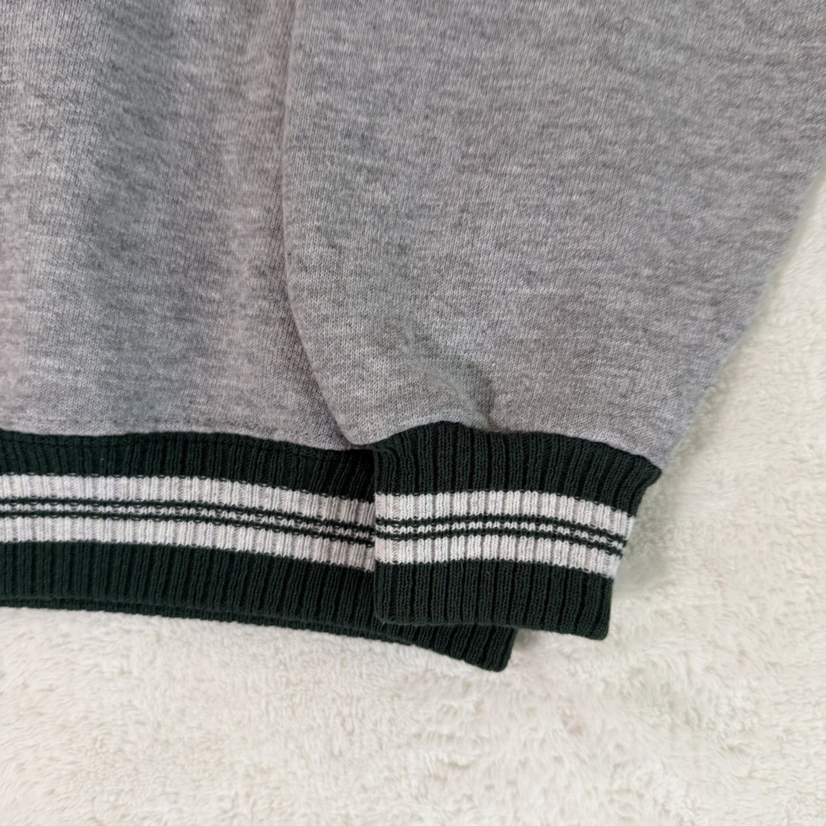 Other Vintage Made in USA Discus Athletic Gray crewneck sweatshirt Size US M / EU 48-50 / 2 - 4 Thumbnail