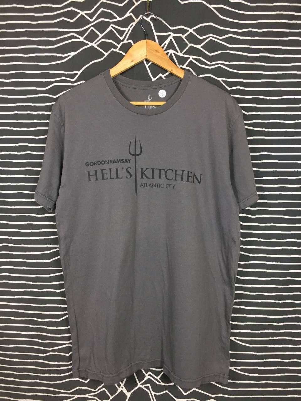 Vintage Hell's Kitchen Chef Gordon Ramsay Reality TV Show Tee Size US XL / EU 56 / 4 - 2 Thumbnail