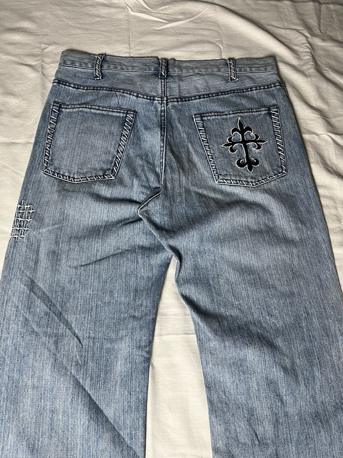 If Six Was Nine 33" Distressed Denim Embroidary Patches Jeans Size US 33 - 15 Thumbnail
