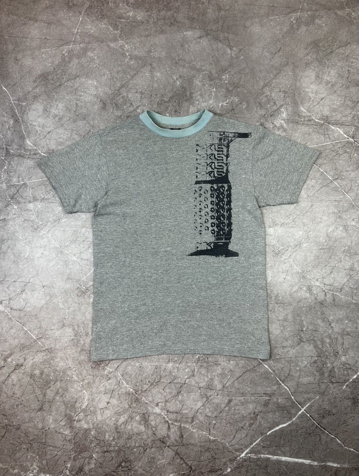 Oakley Oakley Vintage Tshirts Size S Size US S / EU 44-46 / 1 - 1 Thumbnail
