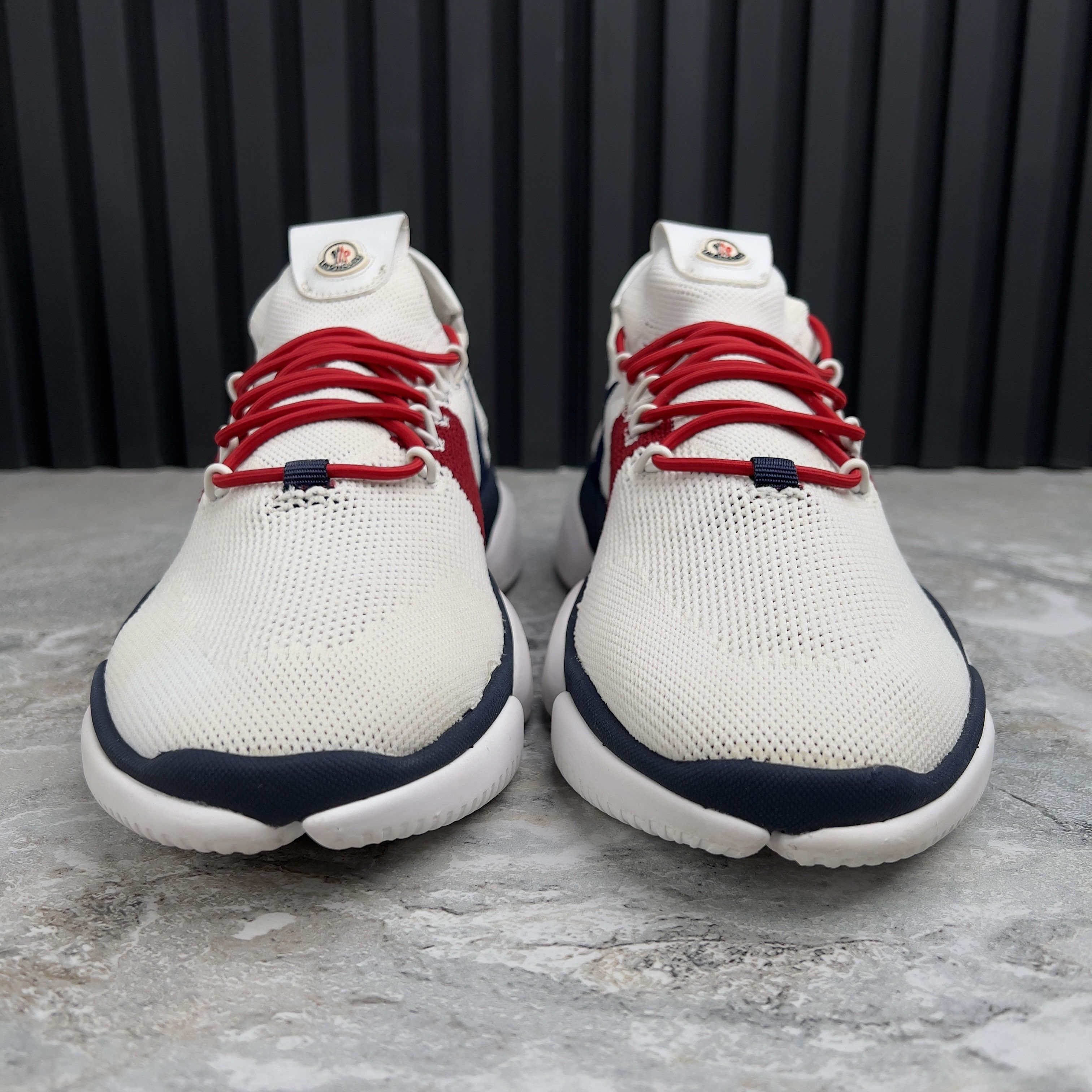 Moncler Bubble Low Top Trainers Sneakers White Mesh Size US 9.5 / EU 42-43 - 3 Thumbnail
