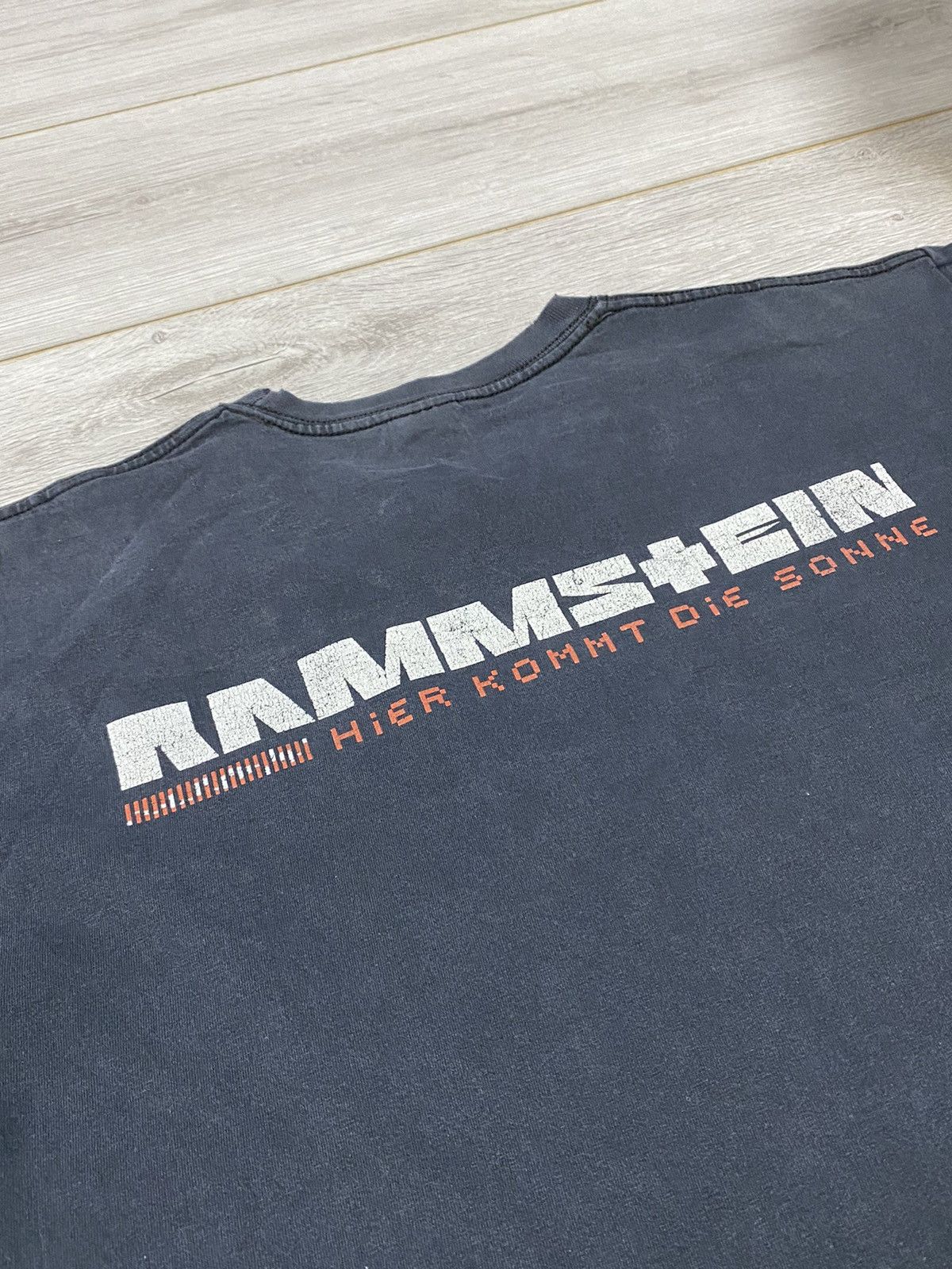 Band Tees Rammstein glow 00s flame big logo sun faded t-shirt Size US L / EU 52-54 / 3 - 7 Thumbnail