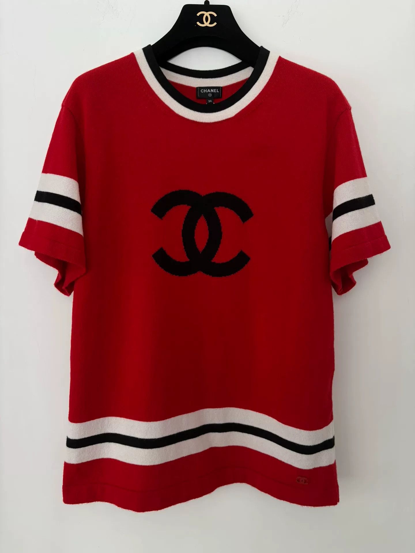 Chanel Chanel Red Knit Sporty CC Stripe Top Size US XS / EU 42 / 0 - 1 Thumbnail