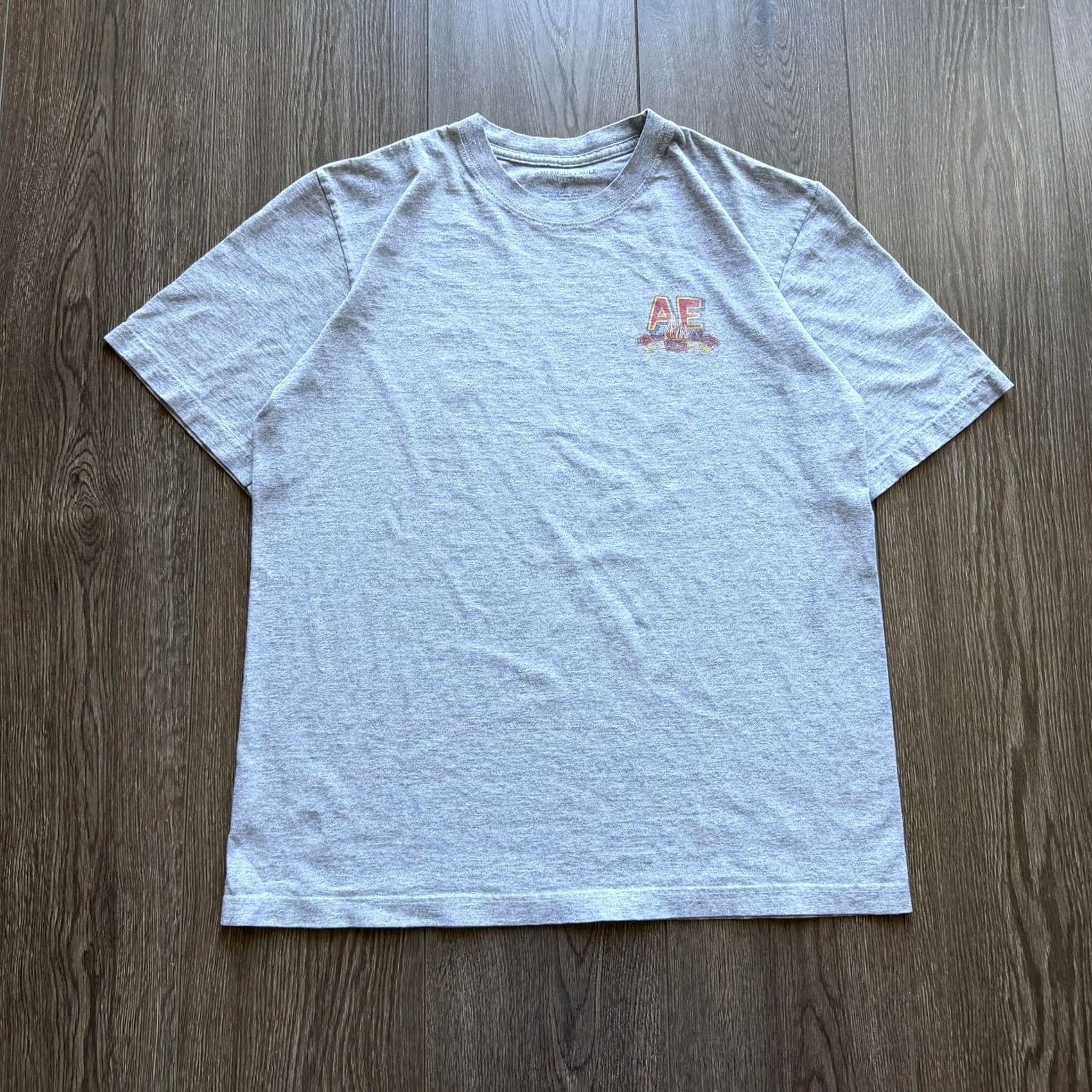 American Eagle Outfitters American Eagle Outfitters Shirt Medium Gray Y2K Surf Wave Hawaiian Graphic Tee Size US M / EU 48-50 / 2 - 4 Thumbnail