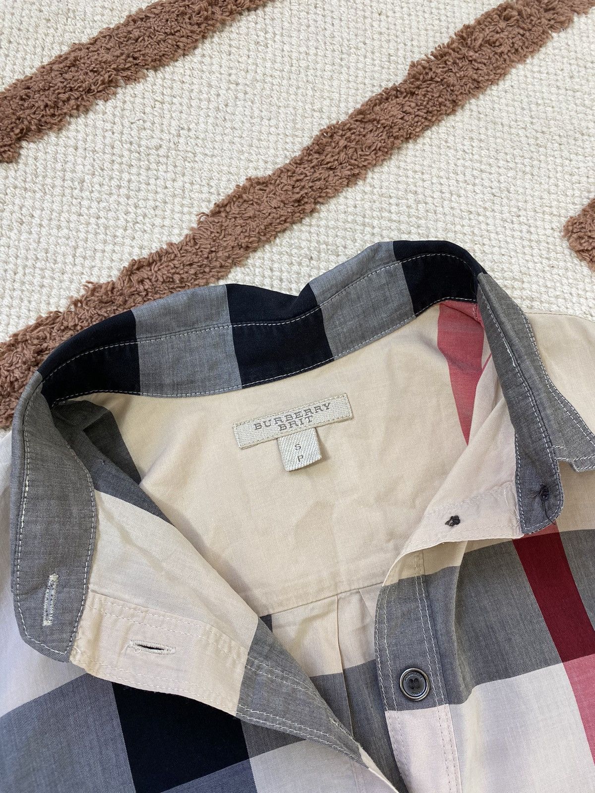 Burberry VINTAGE BURBERRY NOVA CHECK CLASSIC SHIRT Size S / US 4 / IT 40 - 5 Thumbnail