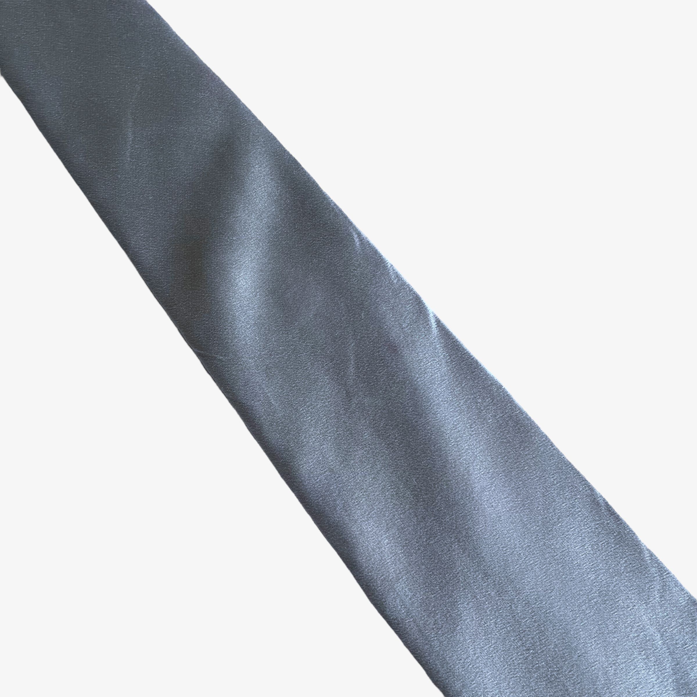 Brioni Vintage 90s Brioni Plain Grey Silver Silk Tie Size ONE SIZE - 5 Thumbnail